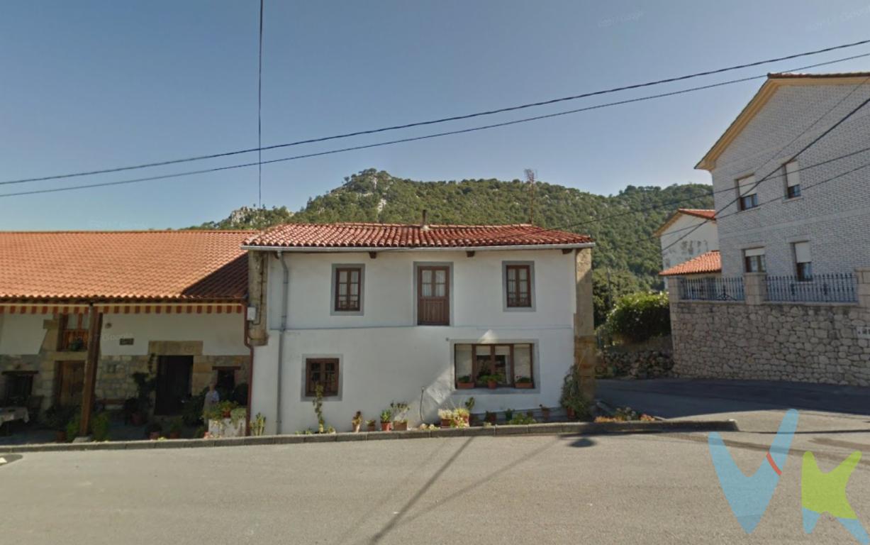 Tal vez seas de las personas que están buscando una propiedad cerca de Santander, pero en un entorno rural, donde poder establecer tu residencia habitual... pues tal vez te pueda interesar la propiedad que tenemos a la venta en la zona de Puente Arce.Se trata de una casa de piedra para reformar, que debido a sus dimensiones, te permitirá múltiples posibilidades de reparto para adaptarlo a tus necesidades.Además de tener un patio en uno de sus laterales, en el precio se incluye una parcela de unos 443m2 al lado de la casa, ideal para tener tu propia huerta o disfrutar de buenos momentos de ocio con familia o amigos.A sólo unos diez minutos de Santander y de las bonitas playas cercanas.No dejes pasar esta oportunidad y solicita una visita cuanto antes.