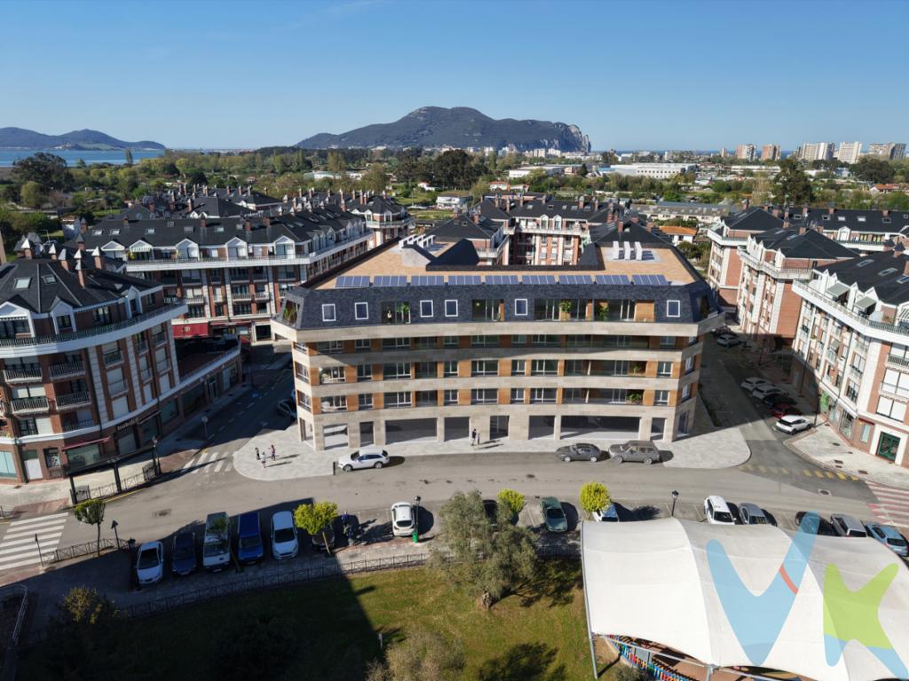 Disponible promoción de locales comerciales a pie de calle en Los Granados VII, una nueva urbanización en una zona residencial consolidada de Colindres, rodeada de viviendas y con gran potencial comercial.? Ubicados en una zona con mucha población residente, varios negocios ya en funcionamiento y un entorno ideal para desarrollar actividad profesional o comercial.Los locales destacan por: ? Fachada y visibilidad a pie de calle ? Fácil acceso y buena comunicación ? Zona con facilidad de aparcamiento ? Entorno soleado y agradable ? Ideal para comercio, oficinas, clínica, academia, estética, hostelería o despachos profesionalesUna excelente oportunidad para establecer tu negocio en una zona moderna, en crecimiento y con movimiento diario de vecinos y clientes potenciales.Cada vez hay menos locales bien ubicados y con buenas condiciones en Colindres. Si estás pensando en emprender o ampliar tu actividad, este puede ser el espacio que estabas buscando.