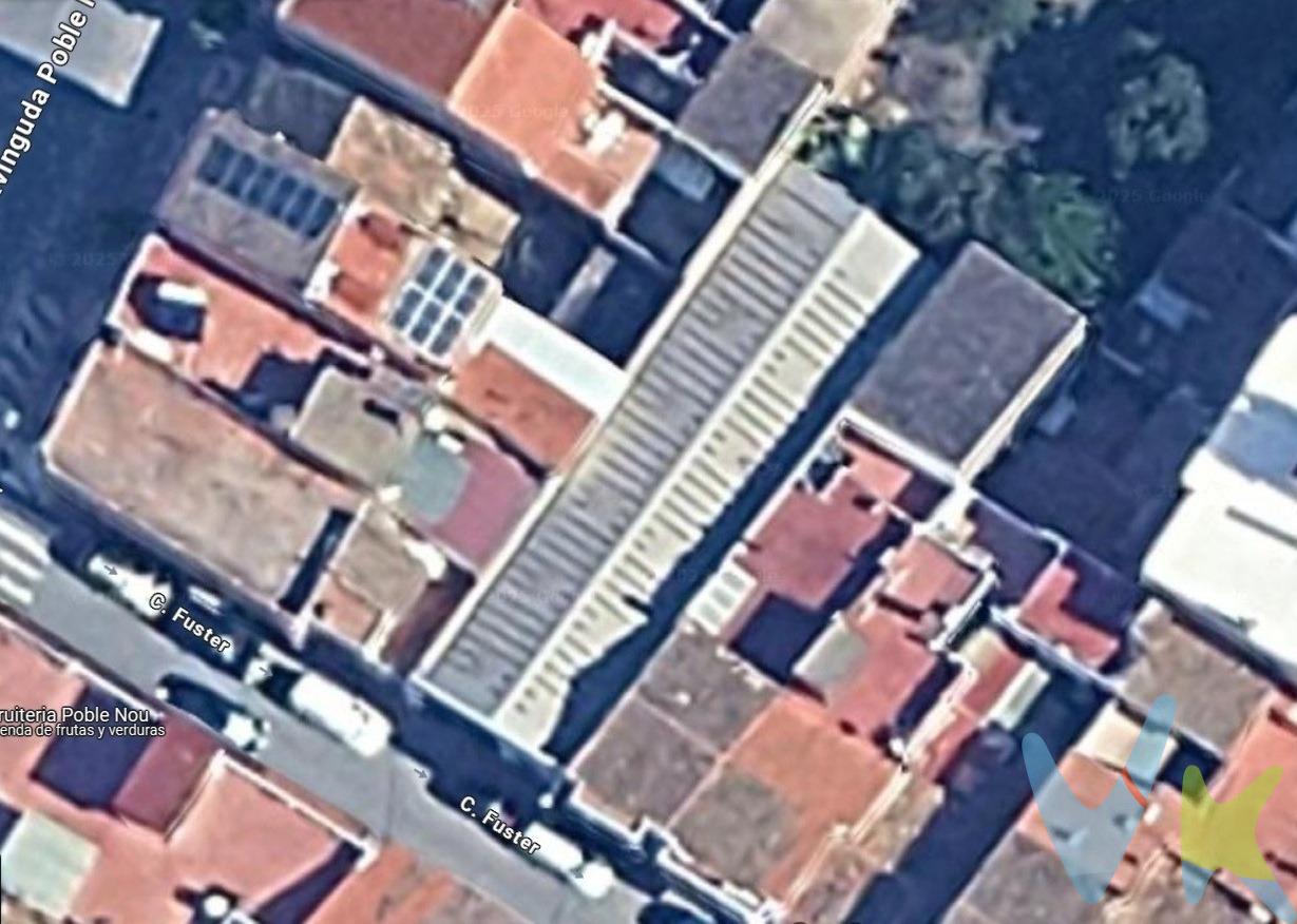 Pon tú el Precio y nosotros la Financiación hasta 80%, local en venta, Alginet Calle Fuster nº 3, superficie construida 355 m2 sobre solar de 300 m2, propiedad en estado conservación de origen. Extras: Zona de oficina, dos aseos, varias estancias multiusos,  e instalación eléctrica trifásica. No lo pienses más, solicita visitar el inmueble y descubrirás las instalaciones que se adapta a tu estilo de trabajo. (Propuesta de precio sujeta a aprobación de la Propiedad y financiación sujeta a aprobación de la Entidad Financiera)
