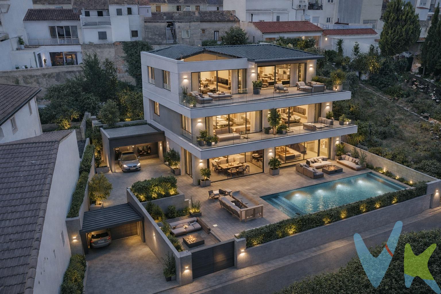 Solar en Vallada en casco urbano con gran potencial – Ideal inversión. Oportunidad de inversión en Vallada. Se vende terreno urbano en zona tranquila y bien comunicada, con posibilidad de vivienda unifamiliar o edificio plurifamiliar. La normativa permite planta baja + 3 alturas + ático, ideal para autopromoción o desarrollo inmobiliario a medio plazo. Características principales:. Superficie gráfica: 632 m². Construcción existente: 36 m² (almacén). Año de construcción: 1990. Suelo urbano. Servicios a pie de parcela: agua, luz y alcantarillado. Excelente orientación y entorno tranquilo. 🏗️ Edificabilidad. Número máximo de plantas: Planta baja + 3 plantas + ático. Altura máxima reguladora: 13,00 m. Altura máxima total: 13,50 m. Sótanos y semisótanos: permitidos. Superficie edificable: 530 x planta/ aprox. 2.150 metros cuadrados sobre rasante. 📐 Condiciones de parcela. Parcela mínima edificable: 80 m². Frente mínimo: 6,00 m. Diámetro mínimo del círculo inscribible: 4,00 m. Alineación de la edificación: coincide con alineaciones de vial (se admiten retranqueos). 🧱 Elementos constructivos. Balcones y miradores permitidos, con vuelos máximos según ancho de calle. Altura libre mínima bajo vuelo: 3,30 m. Chaflanes obligatorios solo si lo exige la alineación viaria. 🏢 Usos compatibles. Comercial compatible con vivienda. Oficinas y despachos. Dotacional. Recreativo y hostelero. Residencias colectivas. Talleres artesanales compatibles con vivienda. Ubicación y comunicaciones:. Situado en Vallada, con rápido acceso a Xàtiva y a la A-35, lo que garantiza una conexión cómoda con el resto de la comarca. Gran potencial de revalorización:. Zona con fuerte proyección debido a la aprobación del proyecto Valpark, nuevo megapolígono industrial en Vallada, que impulsará el crecimiento económico y la demanda de vivienda. Ideal para:. Inversores. Promotores. Autopromotores. Proyecto residencial. Excelente oportunidad en una zona en expansión. Más información sin compromiso. Por expreso deseo de los propietarios, este solar se comercializa en EXCLUSIVA, por lo que le garantiza un trato fácil, cómodo y sin interferencias. Rogamos no molesten a sus ocupantes, propietarios o vecinos. Si usted es un profesional inmobiliario, no dude en llamarnos, estaremos encantados de colaborar en la venta de este inmueble. *Honorarios de agencia, gestoría, notaría, registro e impuestos no incluidos. Anuncio no vinculante, puede contener errores.*