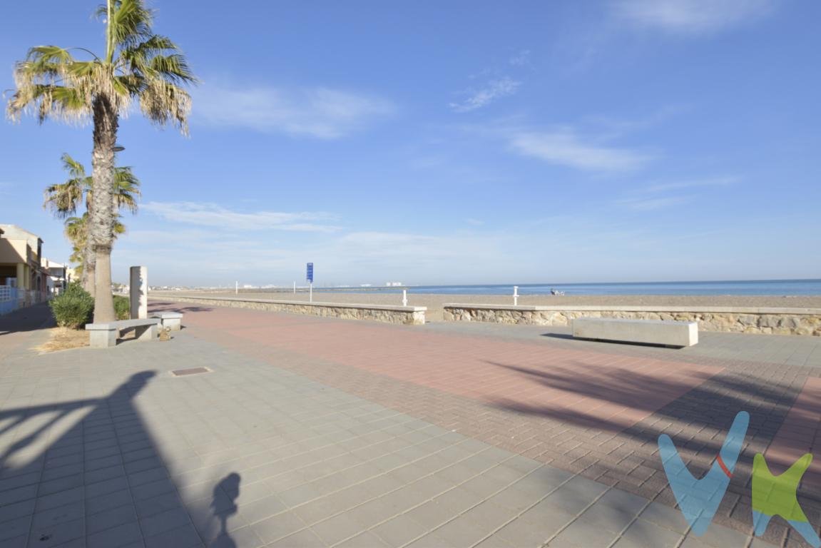 Se presenta una excepcional oportunidad para adquirir una gran parcela en la Playa de Puçol, una tranquila y encantadora localidad que combina lo mejor de la vida rural con la comodidad de estar cerca de la ciudad. Parcela cuadrada para una promoción de apartamentos en la playa más de moda al norte de Valencia. Muy cerca de la capital y a escasos metros del mar. La playa de Puçol está considerada una playa de excelente calidad, con Bandera Azul muchos años consecutivos, con un paseo muy concurrido, paralelo al Mar, donde disfrutar a primera brisa y con mucha oferta gastronómica de calidad. Frente al edificio social ESPAI VORAMAR en el que se ubica el ambulatorio de verano y el punto de Información Turística, hay bus interurbano. Podrás ir paseando al pueblo (3kms) por una estupenda albereda, disfrutando del olor a azahar,  acercarte a la ciudad de  Valencia en muy poco tiempo (25 minutos en coche) o pasear por el paraje de la Sierra Calderona, a pié o en bicicleta. Si eres promotor y te gusta ofrecer el mejor producto a tus clientes, esta es tu parcela. Te podemos aconsejar para construir un edificio de apartamentos en zona de pocas alturas y a escasos metros de la playa y el mar. Pregúntanos la normativa urbanística aplicable y te pasaremos toda la información para que puedas hacer la mejor promoción de la playa. Te podemos ayudar con datos técnicos al tener un Arquitecto Técnico en nuestro equipo para cualquier duda. Se pueden construir 3 plantas más aprovechamiento bajo cubierta, además del semi sótano para garajes y trasteros, ideal para tener el coche en garaje en verano. Llámanos para ayudarte en tu futuro proyecto de negocio. solar a 650EUR/m2. También es un excepcional emplazamiento y una auténtica oportunidad para aquellos que buscan una inversión segura en el sector inmobiliario por su apacible entorno y su cercanía a todos los servicios necesarios, incluida la oferta educativa, centros de salud, farmacia y áreas recreativas. Estas cualidades aseguran una alta calidad de su inversión. Aquellos interesados en vivir en un entorno natural sin renunciar a las comodidades de la vida moderna apreciarán enormemente los apartamentos que se construyan en esta parcela. Contáctenos para informarle del lugar idóneo para su próximo proyecto inmobiliario. ¿Te gustaría enterarte en primicia de nuestros inmuebles en alquiler y venta? En VIVEKU.ES los publicamos con unos días de antelación.Contamos con 30 años de experiencia acreditada y nuestro objetivo es garantizarle un servicio de compra humano, ético, de calidad, fácil y seguro. Nuestro equipo lo integran agentes con la titulación AIR (Agente Inmobiliario Registrado) y Agentes Certificadores de la categoría Premium en certificación de inmuebles y debidamente registrados en el Registro de Agentes de Intermediación de la CV (RAICV 0743). Consulte en nuestras reseñas de Google lo que opinan los clientes que ya han trabajado con nosotros.El precio NO incluye: Impuestos, gastos de Notaría, registro y honorarios de inmobiliaria. 