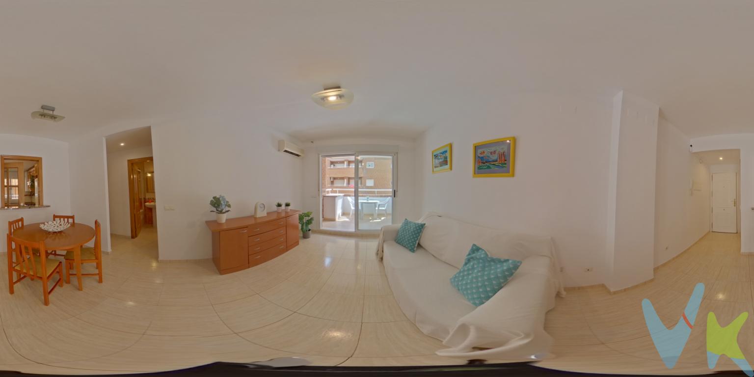  ¡Descubre tu futuro hogar en el corazón de Marina dOr, Oropesa del Mar-Orpesa! Este encantador apartamento, disponible para la venta, ofrece una combinación perfecta de comodidad y accesibilidad, ideal para quienes buscan disfrutar de la vida junto al mar sin renunciar a las comodidades de la ciudad. Situado en la cuarta planta de un edificio moderno construido en 2005, esta propiedad se presenta como una oportunidad única para tener un oasis privado en una ubicación estratégica.Con una superficie útil de 51 metros cuadrados y 58 metros cuadrados construidos, este apartamento se distribuye de manera eficiente para maximizar el espacio y la funcionalidad. Alojando dos habitaciones, es perfecto para parejas, pequeñas familias o incluso como una inversión vacacional. La propiedad viene completamente amueblada, incluyendo electrodomésticos, lo que facilita tu instalación inmediata.Una de las características destacadas es su terraza de 7 metros cuadrados, donde puedes disfrutar de magníficas vistas y momentos de relajación al aire libre. El edificio cuenta con un ascensor, garantizando el acceso cómodo y sin esfuerzo a tu apartamento.El garaje incluido con la propiedad es un verdadero plus, dado que proporciona comodidad y seguridad para tu vehículo. Además, la vivienda cuenta con trastero, permitiendo almacenar aquellos objetos que no son de uso diario. El espacio adicional para almacenamiento es siempre un valor añadido que este apartamento ofrece.Para los amantes del agua, la piscina comunitaria es un atractivo innegable, ideal para disfrutar de los cálidos días de verano. La piscina es perfecta tanto para niños como para adultos, proporcionando un espacio seguro para el ocio y el bienestar. También hay un hermoso entorno donde pasear y relajarse con la familia o amigos.La conectividad del apartamento es excelente, con estaciones de tren y autobús cercanas que facilitan el transporte hacia y desde el centro de la ciudad y otras áreas aledañas. Esta característica asegura que nunca estarás lejos de donde necesites estar, ya sea para trabajar o explorar otras partes de la región.El vecindario de Marina dOr es conocido por su vibrante comunidad y creciente infraestructura, lo que lo hace aún más deseable para los compradores. La proximidad a la playa, junto con una serie de actividades recreativas y de ocio en la zona, hace que esta localización sea perfecta para una vida equilibrada entre la diversión y la tranquilidad.Este es un apartamento que combina ubicación, comodidades y diseño moderno, haciendo de él una opción que no debes dejar pasar. Si deseas obtener más información o programar una visita, no dudes en contactar. Estamos para ayudarte a encontrar tu hogar perfecto y hacer que el proceso de compra sea lo más fluido y satisfactorio posible. No pierdas la oportunidad de visitar este magnífico apartamento. ¡Esperamos poder mostrarte tu nueva casa muy pronto! --------------------------------------Agencia inmobiliaria en Oropesa del mar si quieres comprar o vender casas pisos o locales en la comunidad Valenciana con oficina en Oropesa del Mar, Castellón. Para mayor seguridad en la compraventa, todas nuestras viviendas poseen FICHA DE CERTIFICACIÓN DE INMUEBLES registrada por la Asociación de Inmobiliarias de la Comunidad Valenciana ASICVAL. Antes de comprar o de entregar las arras, pida el Certificado de la vivienda para estar seguro y tranquilo sobre la situación legal, urbanística y de cargas de la misma. Los impuestos, gastos de notaría y registro no están incluidos en el precio de venta.  