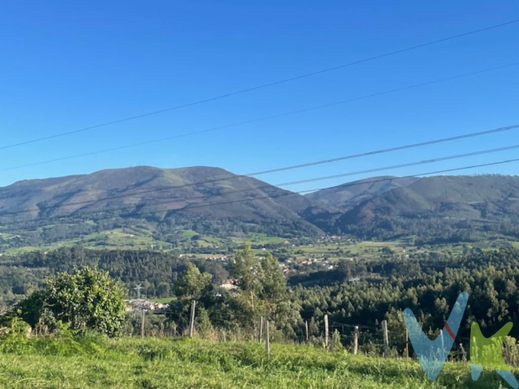 Les presentamos este magnifico terreno rústico en el incomparable entorno de la ermita de las Nieves en Cabrojo, en un paraje natural de gran valor, alejada de los núcleos de población.Destaca por contar con una cuadra de unos 230 m2 para almacenar herramientas, equipamiento o acondicionarla para otros usos o convertirla en otro tipo de espacio según las necesidades. Este impresionante terreno rústico ofrece una oportunidad excepcional para aquellos que buscan tener un espacio de paz donde poder disfrutar de las incomparables vistas que ofrece su ubicación y donde porque no, poder dar rienda suelta a sus proyectos más diversos. Situado en un entorno rural único, combina tranquilidad y accesibilidad. Con una superficie de unos 58.800 metros cuadrados, ofrece un amplio espacio para cualquier proyecto que tengas en mente. Cuenta con fácil acceso por carretera, lo que facilita el tránsito tanto para vehículos como para maquinaria, sin perder la privacidad que otorga su ubicación en un bonito entorno natural con unas vistas excepcionales.Está calificado como suelo rústico de protección agropecuaria y su uso es forestal y agrícola.Su proximidad a Cabezón de la Sal te permitirá disfrutar de los servicios del municipio sin renunciar a la paz de su entorno rural.¡No dejes pasar la oportunidad de invertir en este terreno lleno de posibilidades!