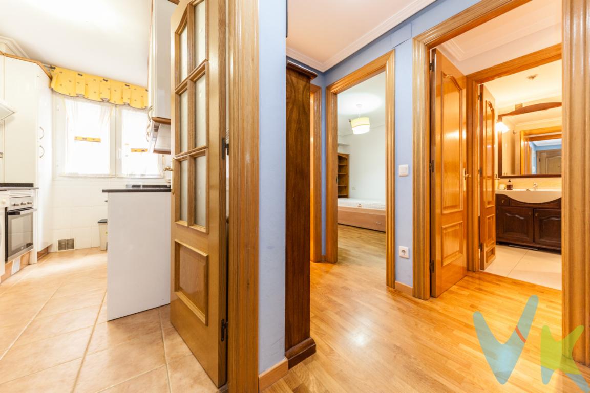   En la zona del Nuevo Gijón, ponemos a la venta esta vivienda de dos habitaciones, dos baños uno de ello con ventana, salón, cocina con electrométricos, Plaza de garaje y trastero .Vivienda impecable, muy bien distribuida, y lista para poder entrar a vivir.Con dos habitaciones, salón de un tamaño muy bueno, cocina con mucho almacenaje y dos baños , uno de ellos con ventana.Vivienda ideal para quien busca un piso con todas las comodidades  y servicios cerca . No dudes en llamarnos estaremos encantados en visitarla contigo.En el precio no están incluidos los gastos de Notaria  y Registro de la Propiedad, ni los los impuestos de Transmisiones Patrimoniales. 