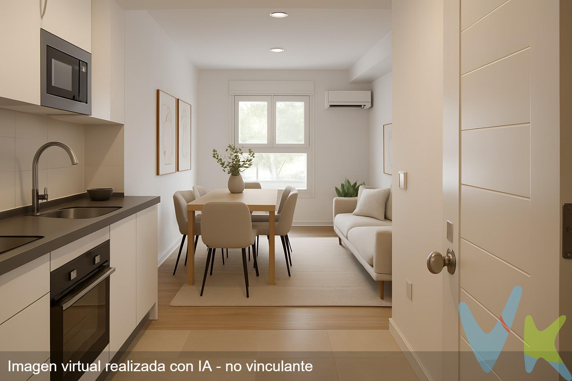 ¡Descubra su próximo hogar o inversión en el corazón de El Puerto! Presentamos en exclusiva este impecable apartamento de construcción reciente (2016), ubicado en la calle San Juan. Un enclave estratégico que combina la tranquilidad con la cercanía al centro, rodeado de la mejor oferta gastronómica y a un paso del Hospital. Lo que hace especial a esta vivienda:. - Diseño Open Concept: Salón con cocina americana totalmente amueblada, creando un ambiente fluido, luminoso y perfecto para el lifestyle actual. - Descanso y Confort: Un dormitorio generoso y un baño de grandes dimensiones que destaca por su comodidad. - Extras Imprescindibles: Incluye un gran trastero, la solución perfecta de almacenamiento que marca la diferencia en la zona. Una propiedad lista para entrar a vivir, ideal para quienes buscan calidad constructiva en una ubicación con alta demanda de alquiler. Por mandato expreso del propietario, comercializamos este inmueble en exclusiva, lo que le garantiza el acceso a toda la información, a un servicio de calidad, un trato fácil, sencillo y sin interferencias de terceros. Por este motivo, se ruega no molestar al propietario, a los ocupantes de la propiedad o a los vecinos. Muchas gracias por su comprensión. De acuerdo con lo prevenido en el Decreto 218/2005, de 11 de octubre, se informa al cliente que los Gastos Notariales, Registrales, impuesto de transmisiones (ITP), Honorarios de intermediación, Gastos financieros, y otros gastos inherentes a la compraventa no están incluidos en el precio y le serán debidamente informados en nuestras oficinas. 