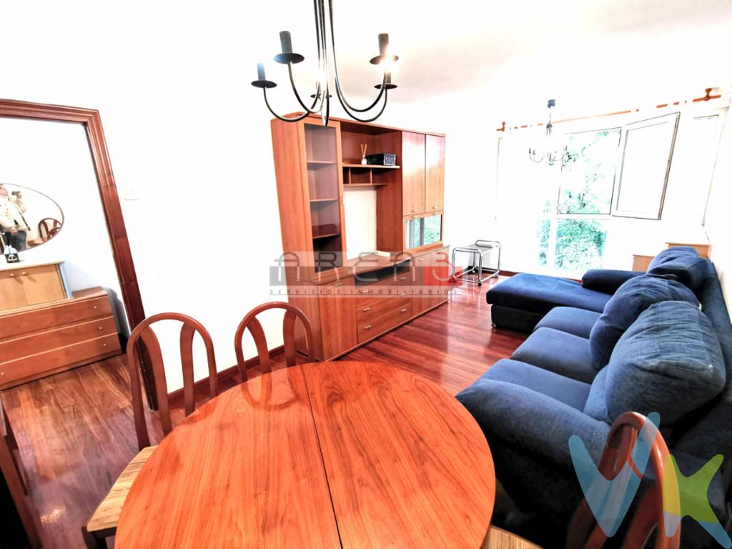 ¡Gran oportunidad en el corazón de Ampuero! Si estás cansado de los alquileres altos y sueñas con tu propia vivienda, este coqueto apartamento en el centro de Ampuero es tu ocasión perfecta. En perfecto estado y totalmente amueblado, tiene todo lo que necesitas para empezar una nueva etapa sin preocupaciones. 🛋️Características principales: 58 m² distribuidos en 1 dormitorio amplio, salón-comedor, cocina independiente y baño. Espacios luminosos y funcionales que puedes personalizar a tu gusto. Ideal como primera vivienda, residencia vacacional o para alquilar con una alta demanda en la zona. Ampuero cuenta con todos los servicios esenciales: colegios, instituto, centro de salud, farmacia, supermercados y polideportivo. Además, está estratégicamente ubicado, a solo 5 minutos de Colindres y 10 minutos de la playa de Laredo, un destino perfecto para disfrutar en familia. No tires tu dinero en alquiler. Invierte en tu futuro y conviértete en propietario. Este apartamento es ideal tanto para vivir como para generar ingresos de inmediato. 🌐 www. area3colindres.com Impuestos, gastos de notaría y registro no incluidos.