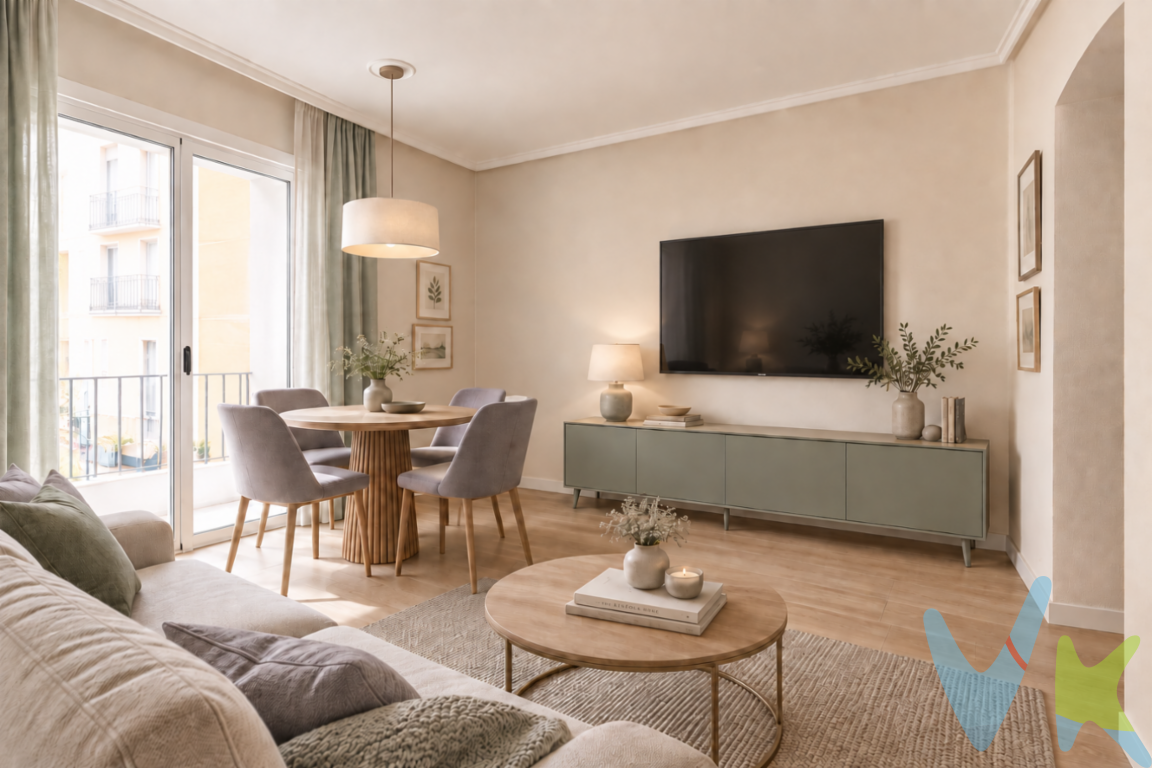   Espacioso Piso de 3 Habitaciones en Quatre CarreresPresentamos una excelente oportunidad  en venta situado en una de las zonas más demandadas de Valencia: el distrito de Quatre Carreres. En concreto, se localiza en la tranquila y apreciada área de Na Rovella - Hermanos Maristas,. Este atractivo piso, con sus 83 metros cuadrados construidos, se encuentra en la segunda planta de un edificio con ascensor, lo que proporciona una gran comodidad y accesibilidad.Edificado en el año 1960, el inmueble tiene al entrar, un vestíbulo luminoso da la bienvenida, cuenta con tres  habitaciones, todas ellas con amplias ventanas que ofrecen una buena entrada de luz natural, las habitaciones son ideales tanto para familias como para aquellas personas que buscan tener algunos espacios adicionales como un despacho o sala de estudio.Uno de los atractivos más destacados del piso es su encantador balcón, un espacio perfecto para disfrutar del excelente clima de Valencia y relajarse después de un largo día, brindando un respiro urbano en el corazón de la ciudad. Además, cuenta con una cocina independiente y un baño completo. Su ubicación es inmejorable, ya que pertenece a una zona bien comunicada a través del transporte público. Las múltiples líneas de autobús cercanas facilitan el acceso rápido al centro de Valencia y a otras áreas de la ciudad, lo que garantiza una conectividad excelente para los desplazamientos diarios.A un solo paso del inmueble, se encuentran diversas opciones de servicios como supermercados, colegios, farmacias y espacios de ocio, asegurando así que todas las necesidades diarias estén cubiertas. Además, los alrededores ofrecen amplias zonas verdes, perfectas para aquellos que disfrutan de pasar tiempo al aire libre, haciendo deportes o simplemente dando un paseo.Por todo esto, este inmueble representa una opción ideal tanto para aquellos que buscan un nuevo hogar para su familia como para aquellos que desean realizar una inversión segura en una de las áreas con mayor potencial de crecimiento de Valencia. No pierda la oportunidad de conocer en persona este maravilloso piso que conjuga confort, ubicación y precio competitivo.Para obtener más información o concertar una visita, no dude en ponerse en contacto con nosotros. Estaremos encantados de atenderle y mostrarle cada rincón de este encantador piso. Este puede ser el hogar que ha estado buscando. ¡Esperamos su visita para que pueda descubrir todas las ventajas de vivir en Quatre Carreres! *Las imágenes de reforma mostradas son renders fotorrealistas creados a partir de fotografías reales de la vivienda. Reflejan una propuesta de actualización estética respetando la distribución, dimensiones y huecos existentes, con el objetivo de ayudar a visualizar el potencial del inmueble. Agencia Registrada con el Nº 89 en el Registro Obligatorio de Agentes Inmobiliarios de la Comunitat Valenciana. Puede consultar en la web de la GVA:https://habitatge.gva.es/es/registres-en-materia-habitatgeLa oferta está sujeta a cambios de precio o retirada del mercado sin previo aviso. Este anuncio en su conjunto, incluyendo textos, fotos, imágenes o cualquier otro contenido de este, no es vinculante dado que la información es ofrecida por terceros y puede contener errores. Se muestra a título informativo y no contractual.Gastos de la compraventa a cargo de la parte compradora no incluidos en el precio del inmueble a tener en cuenta:.- ITP con carácter general en Valencia es del 9% pudiendo corresponderle otro tipo impositivo atendiendo a sus circunstancias personales (por edad, renta o situación familiar primera vivienda habitual, etc ) previstas legalmente.*Base imponible del impuesto el mayor valor entre el precio de compraventa, la tasación o el valor de referencia catastral..- Gastos de notaría y registro, en su caso, suelen oscilar aprox; entre 1,5% y 2,5% (aranceles variables según valor de compraventa, n.º de copias, etc )..- Si tramita la inscripción una gestoría, deberá abonar sus honorarios más iva ( en este caso suele oscilar entre los 250 y los 400 + iva)..- Honorarios de mediación inmobiliaria a cargo del comprador del 3% del precio final de venta más IVA (21%).Por mandato expreso del propietario, comercializamos este inmueble en exclusiva, lo que le garantiza el acceso a toda la información, a un servicio de calidad, un trato fácil, sencillo y sin interferencias de terceros. Por este motivo, se ruega no molestar al propietario, a los ocupantes de la propiedad o a los vecinos. Muchas gracias por su comprensión. Si usted es agente inmobiliario y tiene un cliente para este inmueble, llámenos: estaremos encantados de colaborar.Se informa al consumidor que la agencia actúa como intermediaria inmobiliaria en la operación, estando cualquier eventual compraventa y sus condiciones sujeta a la aceptación expresa del propietario-vendedor y a la posterior formalización del correspondiente contrato. 