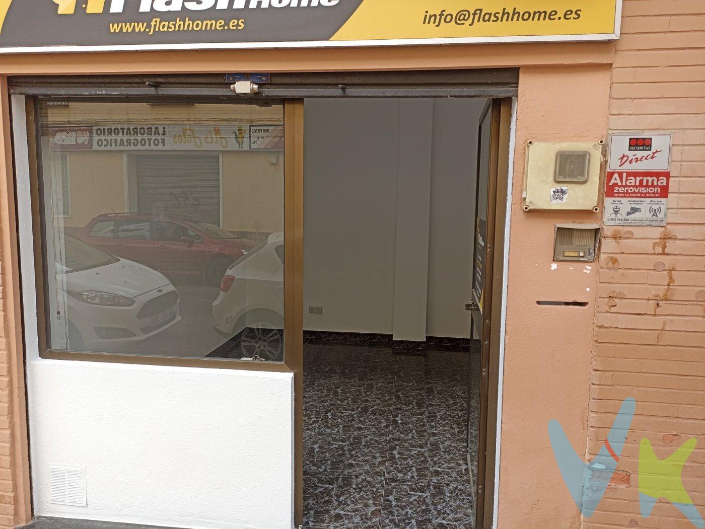 Local ECONOMICO en Ciudad Jardín, cerca de  la Avda. Medina Azahara. Con inquilino. . Consulte sin compromiso. Cláusula de Transparencia y Desglose de Gastos (Ley 10/2025).  PRECIO DE VENTA + GASTOS.  En cumplimiento de las obligaciones de información previstas en la Ley 10/2025, de 28 de diciembre, de servicios de atención a la clientela y transparencia, así como en la normativa sectorial vigente, se hace constar que el precio indicado no incluye los gastos e impuestos inherentes a la adquisición, los cuales se desglosan a continuación:.  * Honorarios Agencia del comprador: 1.800 € + EL 21 % de IVA.  * Impuesto sobre Transmisiones Patrimoniales (ITP): Se aplicará el tipo impositivo vigente en la Comunidad Autónoma de Andalucía (generalmente el 7%, sin perjuicio de tipos reducidos del 3,5%, 1,2% o 1% aplicables según las circunstancias personales del comprador o las características del inmueble). El impuesto se devenga sobre el Valor de Referencia de Catastro o el precio de venta, aquel que resulte superior.  * Gastos de Notaría: Los honorarios notariales se calcularán conforme al arancel oficial regulado en el Anexo I, del Real Decreto 1426/1989, de 17 de noviembre, por el que se aprueba el arancel Notarial.  * Gastos de Registro: La inscripción en el Registro de la Propiedad se facturará según el arancel oficial establecido en el ANEXO I, del Real Decreto 1427/1989, de 17 de noviembre, por el que se aprueba el arancel Notarial.  * Gastos de Gestión (Gestoría): Los honorarios por la tramitación administrativa, liquidación de impuestos e inscripción registral ascienden a [600 aprox.] € (IVA incluido). * Para cumplir con la normativa vigente tenemos a disposición del cliente la Ficha de segundas y ulteriores transmisiones de inmuebles. El precio anunciado no tiene caducidad, pero puede sufrir alteraciones sin previo aviso.  Para una información exhaustiva sobre el funcionamiento, tipos impositivos y bonificaciones del ITP en Andalucía, puede visitar la página: https://www.juntadeandalucia.es/organismos/economiahaciendayfondoseuropeos/areas/tributos-juego/tributos/paginas/impuestos-cedidos-transmisiones.html. 