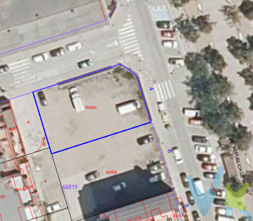 Parcela Edificable en Tavernes de la Valldigna: Proyecto Ideal para Promotores Inmobiliarios. Si está buscando un terreno con un gran potencial para desarrollar su próximo proyecto residencial, esta parcela en Tavernes de la Valldigna es la oportunidad que no querrá dejar pasar. Situada en una de las localidades con mayor proyección, esta propiedad reúne todos los requisitos para construir un edificio de viviendas modernas y atractivas para la venta.PARCELA EDIFICABLE EN TAVERNES DE LA VALLDIGNA: Se trata de una parcela con una superficie de 477 metros cuadrados y una edificabilidad máxima de 2.335 m2 de techo aproximadamente.    La parcela tiene todos los servicios urbanísticos ejecutados en su totalidad. La parcela tiene fachada a dos calles (Calle Vicente Narbón y Paseo de la República de Malta). La parcela se PERMUTA por obra futura admitiendo la posibilidad de ejecutar el proyecto de construcción en varias fases de edificación.Se muestra a título informativo y no contractual. El precio no incluye lo siguiente: Honorarios de la agencia inmobiliaria, impuestos (IVA, ITP) y otros gastos de la Compraventa (notaria, gestoría y registro). 