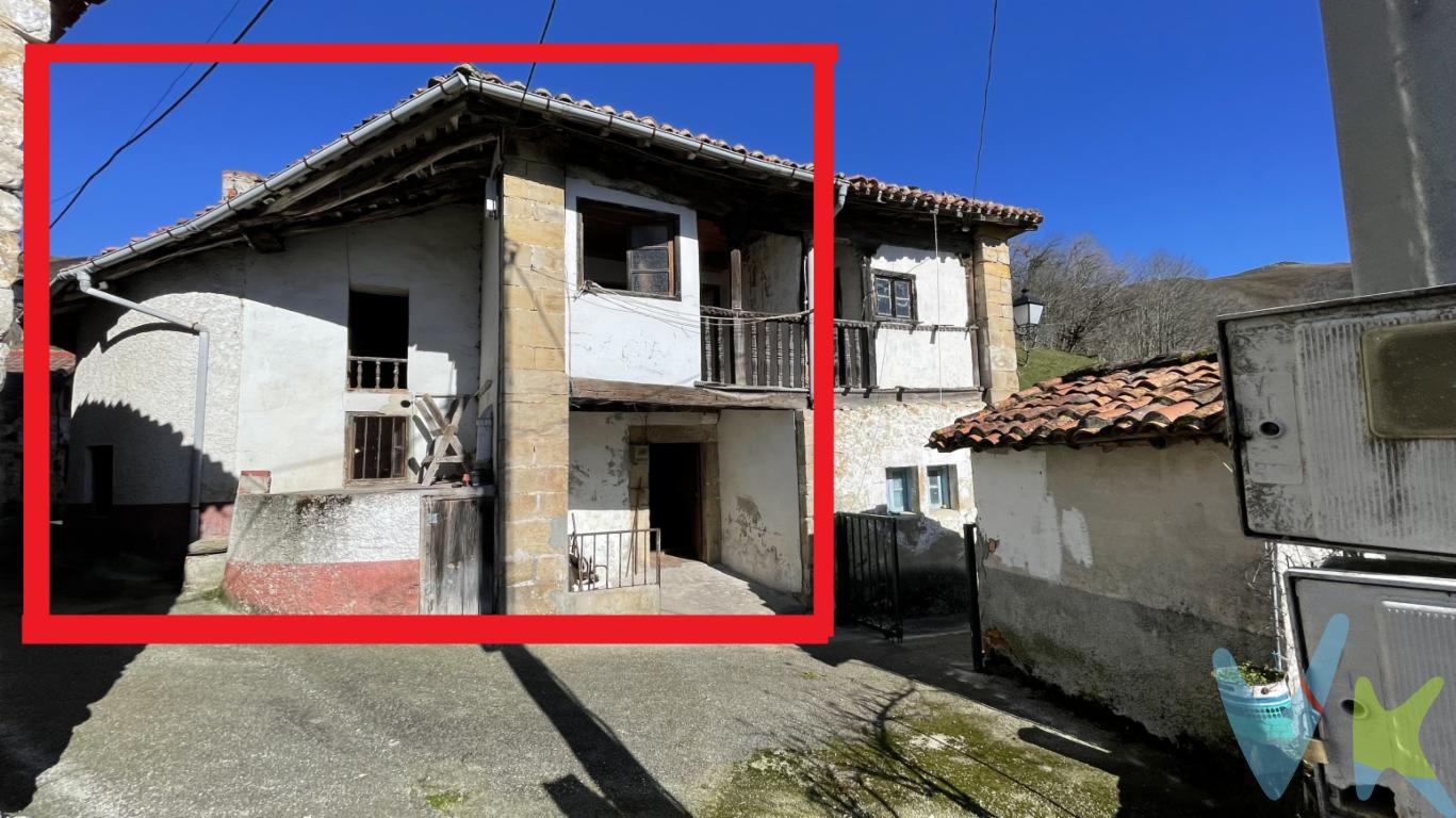 Esta casa adosada de piedra se encuentra en el pueblo de El Escobal en el concejo de Cabrales.El Escobal es un pueblo situado a una altitud de 350 m y con unas impresionantes vistas a Los Picos de Europa,con un excelente acceso y a tan solo 15 minutos de las playas de Llanes y 10 minutos de Cabrales.La casa está dividida en dos plantas y desde cualquiera de las estancias ya sea  desde el corredor o desde el encantador porche de la entrada, tiene unas impresionantes vistas.Además está orientada al Sur y tiene sol todo el día.Existe la posibilidad de adquirir la casa que tiene adosada y unirlas.Si quieres ver las dos en detalle visítalas en nuestros canales  de YouTube , Tik Tok o Instagram ; Tu Finca Inmobiliaria    