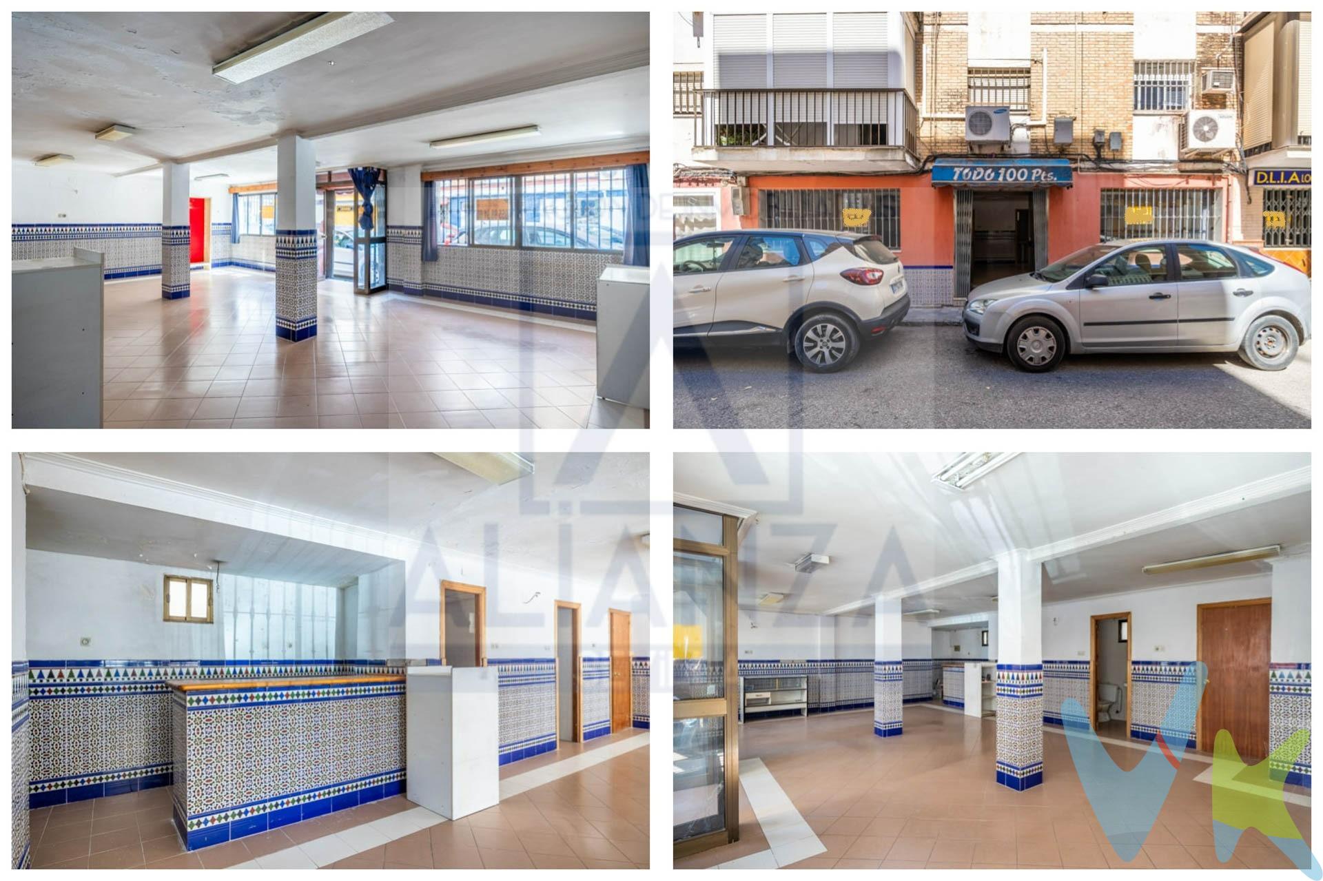 Local en venta en Hiconsa, Camas . ¡Oportunidad única! . Local de 68 m2 y 2 baños y 1 almacén, en zona muy transitable en comercial en la Bda. Hiconsa, con dos amplios ventanales. Ideal para inversor, gran oportunidad para convertir en 2 estudios para alquilar. ¿Buscas un local con mucho potencial? Este local, que antes eran dos, es perfecto para ti. Este local ofrece infinitas posibilidades:. -Local comercial: Ideal para cualquier tipo de negocio, gracias a su amplia superficie y luminosidad. -Vivienda: Crea la casa de tus sueños en este espacio diáfano y luminoso. -Apartamento de alquiler: Convierte este local en un apartamento y genera ingresos pasivos. No pierdas esta oportunidad única. Llámanos y visítalo sin compromiso. Informamos a nuestros clientes que el precio de venta no incluye lo siguiente: honorarios de la agencia inmobiliaria, impuestos (el Impuesto de Transmisiones Patrimoniales, I.V.A. o A.J.D., en su caso), otros gastos de la compraventa (gastos de registro de la propiedad, notaría, gestoría ni de posible financiación). Documento F.I.A. a disposición del consumidor según Decreto 218/2005 Junta de Andalucía y Ley 12/2023, de 24 de mayo, por el Derecho a la Vivienda. 