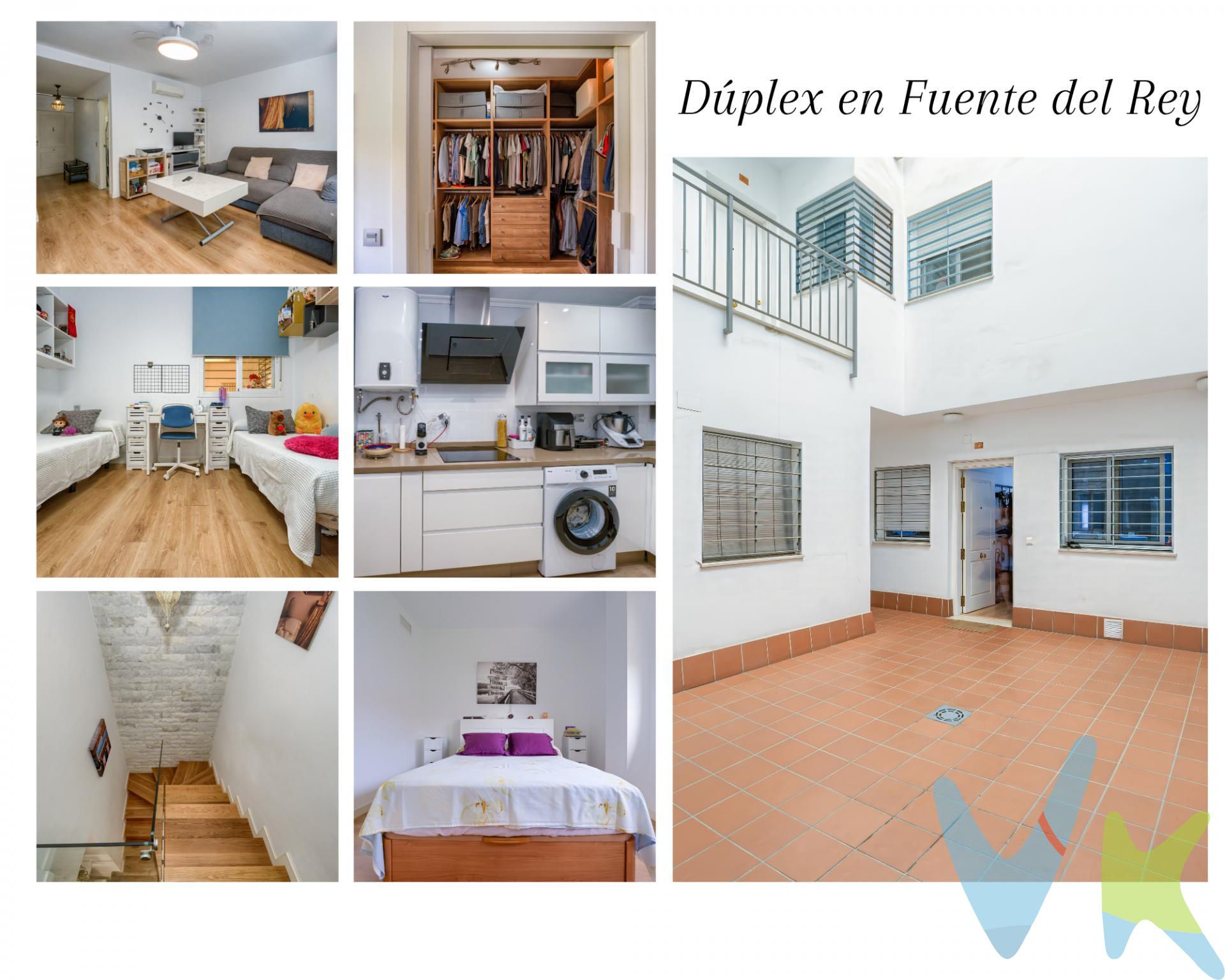 PRECIO DE VENTA: [180.000 + GASTOS] €. Si buscas la tranquilidad de un barrio familiar sin renunciar a una excelente conexión con Sevilla, este amplio y luminoso dúplex de 101 m² construidos es la oportunidad que estabas esperando. Ubicado en una urbanización ideal para familias y edificado en el año 2005, este inmueble garantiza una construcción moderna y en perfecto estado, permitiéndote disfrutar de una gran calidad de vida sin pagar los precios prohibitivos de la capital. La vivienda destaca por su cómoda distribución en dos plantas. Cuenta con tres habitaciones, aunque actualmente una de ellas está acondicionada como un espectacular y práctico vestidor, ideal para mantener todo en orden y fácilmente convertible de nuevo en dormitorio según tus necesidades. Además, dispone de dos baños funcionales, siendo uno de ellos completo, y un valioso extra: un trastero independiente de 10,6 m². Su ubicación ofrece una conectividad total con acceso inmediato a la SE-30 y la A-4, lo que te situará en el centro de Sevilla en solo 20 minutos en coche, con la ventaja de disponer siempre de aparcamiento garantizado justo en la puerta de casa. Al estar pegado al barrio de Bellavista, disfrutarás de todos sus servicios a un paso: hospital, Renfe Cercanías, autobuses urbanos de TUSSAM y el instituto a solo 11 minutos andando. Para el ocio, la zona cuenta con la Piscina Municipal y el entorno natural de la Laguna de Fuente del Rey, un oasis con senderos y observatorio de aves a la vuelta de la esquina. ¡Contacta ahora y concierta tu visita!. En cumplimiento de las obligaciones de información previstas en la Ley 10/2025, de 28 de diciembre, de servicios de atención a la clientela y transparencia, así como en la normativa sectorial vigente, se hace constar que el precio indicado no incluye los gastos e impuestos inherentes a la adquisición, los cuales se desglosan a continuación:. ● Impuesto sobre Transmisiones Patrimoniales (ITP): Se aplicará el tipo impositivo vigente en la Comunidad Autónoma de Andalucía (generalmente el 7%, 12.600€), sin perjuicio de tipos reducidos del 3,5%, 1,2% o 1% aplicables según las circunstancias personales del comprador o las características del inmueble). El impuesto se devenga sobre el Valor de Referencia de Catastro o el precio de venta, aquel que resulte superior. ● Gastos de Notaría: Los honorarios notariales se calcularán conforme al arancel oficial regulado en el Anexo I, del Real Decreto 1426/1989, de 17 de noviembre, por el que se aprueba el arancel Notarial. ● Gastos de Registro: La inscripción en el Registro de la Propiedad se facturará según el arancel oficial establecido en el ANEXO I, del Real Decreto 1427/1989, de 17 de noviembre, por el que se aprueba el arancel Notarial. ● Gastos de Gestión (Gestoría): Los honorarios por la tramitación administrativa, liquidación de impuestos e inscripción registral ascienden a [545,00]€ aproximadamente(IVA incluido). ● Honorarios Agencia del Vendedor: incluidos en el PVP. ● Honorarios Agencia del comprador: La agencia prestará los servicios de información, asesoramiento y acompañamiento previstos en el Encargo de Servicios y en el D.I.A. Si solicita servicios adicionales o personalizados, sus honorarios serán informados previamente, de forma individualizada y por escrito, conforme a la libertad de pactos y a la normativa vigente.NO VINCULADOS AL PRECIO DE COMPRA. Para una información exhaustiva sobre el funcionamiento, tipos impositivos y bonificaciones del ITP en Andalucía, puede consultar el portal oficial de la Agencia Tributaria de la Junta de Andalucía en el siguiente enlace: https://www.juntadeandalucia.es/organismos/economiahaciendayfondoseuropeos/areas/trib utos-juego/tributos/paginas/impuestos-cedidos-transmisiones.html; Documento D. I. A. a disposición del consumidor según Decreto 218/2005 Junta de Andalucía. 