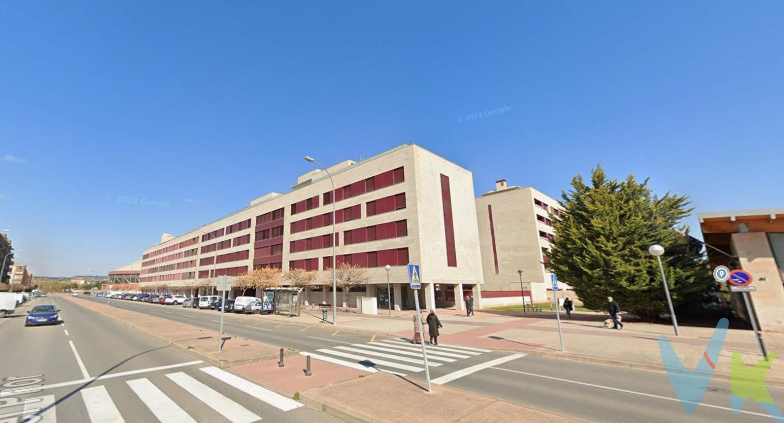 Trastero en sótano de buenas  dimensiones  Junto a la la Plaza de Toros en la Zona de la Ribera.En urbanización de nueva construcción.
