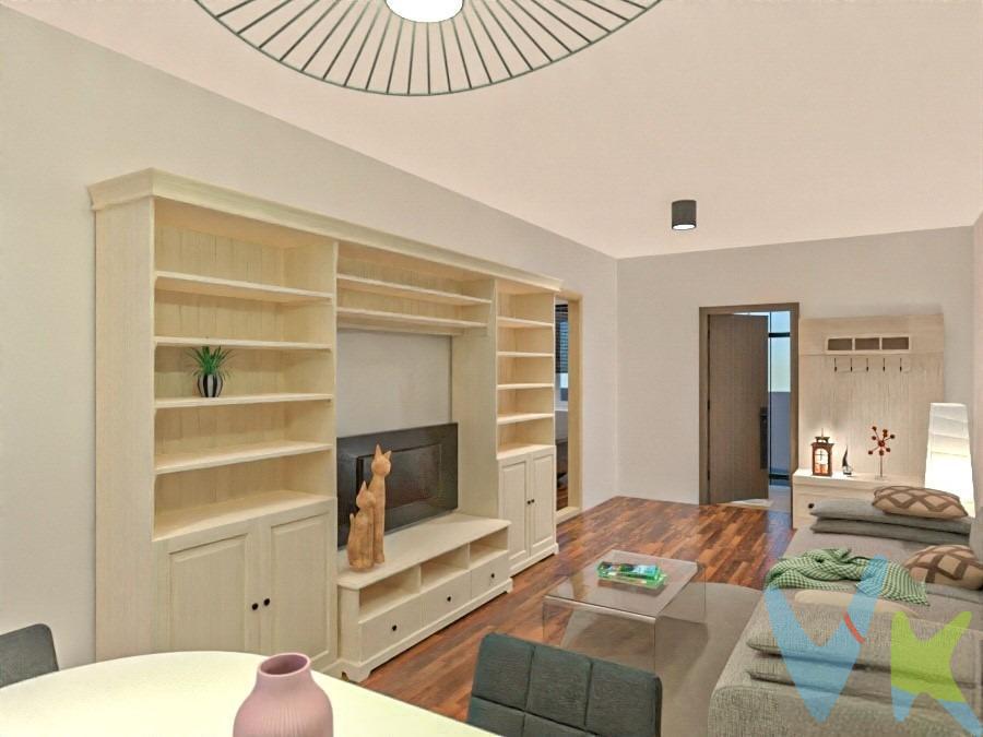 Diseño diáfano y versátil para una vida cómoda y moderna. Descubre esta exclusiva vivienda de obra nueva, situado en travesía San Blas,6, una zona dinámica y bien comunicada. Con un acceso rápido al centro de la ciudad, esta moderna  vivienda han sido diseñada para ofrecer el máximo confort y eficiencia, sin renunciar a la mejor calidad.  . La vivienda,  tipo loft, ha sido diseñada para ofrecer un equilibrio perfecto entre amplitud, funcionalidad y estilo. Al entrar, te recibe un espectacular salón con cocina americana, un espacio diáfano y luminoso que se convierte en el corazón del hogar. Ideal para reuniones, momentos de relax o simplemente disfrutar del día a día con total comodidad.  . El dormitorio principal destaca por su amplitud y confort, ofreciendo un ambiente acogedor y tranquilo para el descanso. Además la vivienda cuenta con un espacio extra que puedes aprovechar a tu gusto. Un hogar versátil que se ajusta a tu estilo de vida, con el mejor diseño y calidad en cada detalle. .  La aerotermia y el suelo radiante garantizan un ambiente cálido en invierno y fresco en verano, con una calificación energética A que optimiza el consumo y el ahorro.  . La vivienda ofrece la comodidad de tener todos los servicios a tu alcance (comercios, transporte, colegios..), pensada para adaptarse a las necesidades de la vida moderna.  . . *Calidad, diseño y confort en una ubicación estratégica.* ¡Tu nuevo hogar te espera!