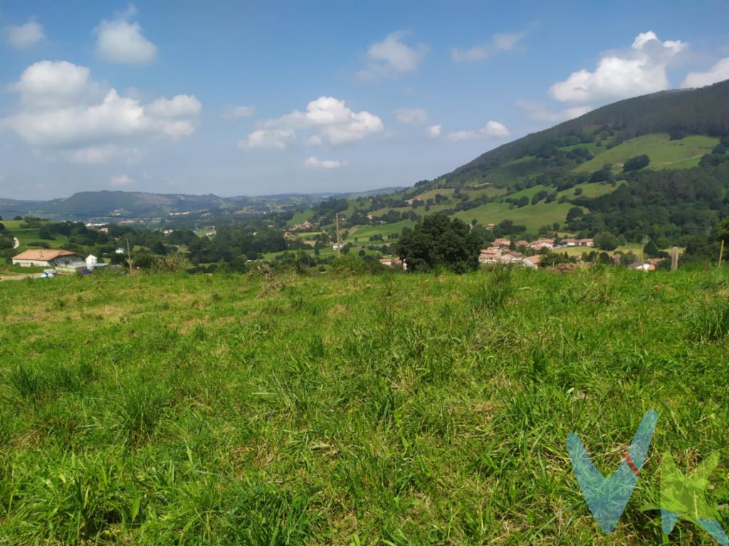 LLEVAS TIEMPO BUSCANDO UNA PARCELA PARA DISFRUTAR DE LOS FINES DE SEMANA O ESCAPAR DE LA CIUDAD A UN ENTORNO VERDE. TE PRESENTAMOS ESTE TERRENO RUSTICO CON UNAS MAGNIFICAS VISTAS AL VALLE DE SANTA MARIA DE CAYON A TAN SOLO 25 MIN DE SANTANDER Y TORRELAVEGA. ACCESO HASTA LA FINCA POR CARRETERA ASFALTADA. SERVICIOS DE LUZ Y AGUA CERCANOS. Los precios mostrados no incluyen impuestos, gastos de compraventa ni financiación.