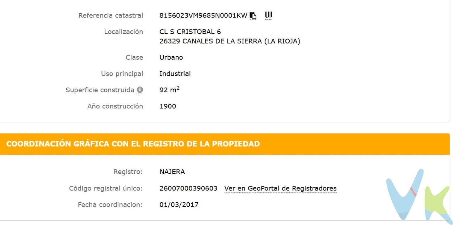¡OPORTUNIDAD! COCHERA EN VENTA  20.000 EURATENCIÓN: INMUEBLE OCUPADO. Se vende cochera de 92 m² construidos, distribuidos en 2 plantas de 46 m² cada una, situada en la calle San Cristóbal nº6, Canales de la Sierra (La Rioja)  Villavelayo.Las imágenes y descripción pueden no coincidir con la realidad debido a la ocupación.Ubicada en un entorno natural único en la Sierra de la Demanda, perfecta como inversión o para aprovechar su potencial en el futuro.👉 Precio: 20.000 EUR