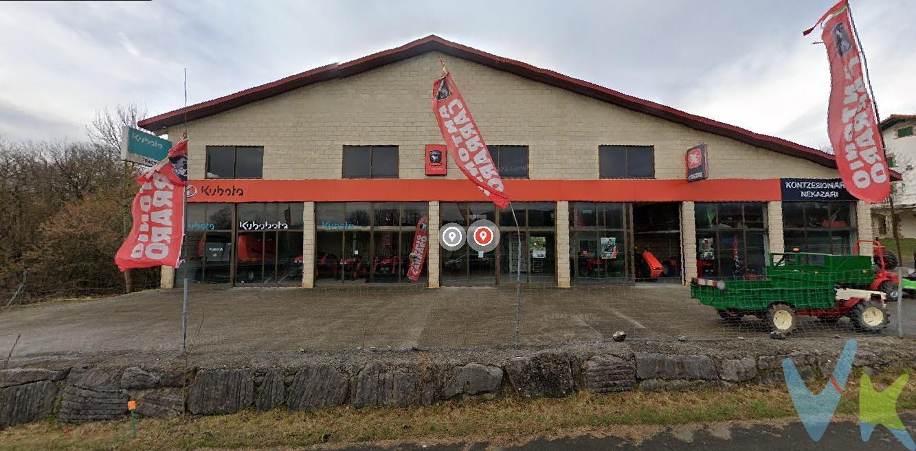 En Mugiro se vende nave industrial de unos 700 metros construidos y parcela de mas de 1.200 metros. Nave industrial acondicionada para continuar o iniciar la actividad comercial, espacios diafanos con muchas posibilidades. Muguiro es un concejo de la Comunidad Foral de Navarra perteneciente al municipio de Larráun. Está situado en la Merindad de Pamplona, en la comarca de Norte de Aralar, en el valle de Larráun y a 32 km de la capital de la comunidad, Pamplona. GASTOS E IMPUESTOS NO INCLUIDOS. 