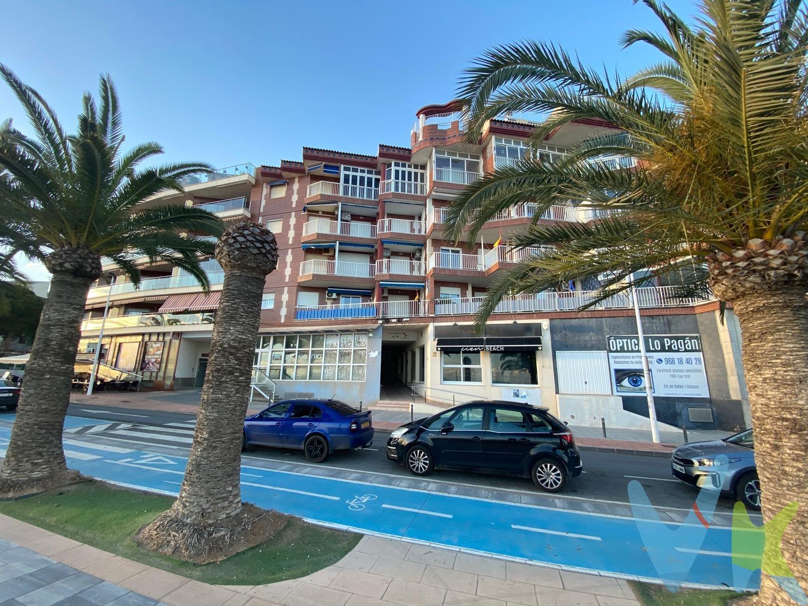 Crea el hogar que siempre has soñado en este fantástico piso de 89 m2 construidos en perfecto estado y con ascensor , preparado para entrar a vivir a menos de 10 metros de las playa del mar menor, Los Lorcas, . La propiedad consta de 2 dormitorios amplios, un salón comedor con terraza  y 1 baño completo, además de una cocina independiente grande y un patio interior de grandes dimensiones. Totalmente amueblado y equipado con electrodomésticos . Queremos que sepas que tanto la descripción del inmueble como las imágenes que ves son valiosas referencias informativas, en ningún caso tienen carácter contractual. Asimismo, el precio ha sido designado por la propiedad por lo que podría sufrir variaciones y no sería vinculante hasta que se formalice en contrato de compraventa. * ¡Oye, agente inmobiliario! Si estás leyendo este texto y te gusta, te desafiamos a ser creativo y sorprendernos con una adaptación original. ¡Nada de copiar y pegar, queremos ver tu ingenio en acción! Así que prepárate para darle un toque único y cautivador a estas palabras. Estamos ansiosos por ver cómo le das vida a este mensaje con tu propia magia inmobiliaria. ¡Adelante, demuéstranos de qué eres capaz!. Para terminar te queremos comentar algo: ¡Descubre una aventura inmobiliaria que combina calidad, pasión y profesionalidad! La confianza que los propietarios han depositado en nosotros es un testimonio de nuestro compromiso en brindarte un servicio excepcional. Aquí viene el detalle especial: al contactarnos directamente, evitarás molestarlos, nosotros seremos tus intermediarios y te proporcionaremos toda la asistencia necesaria. Estamos aquí para facilitarte la documentación e información que requieras, y te prometemos un trato cálido y sin complicaciones. . Te informaremos detalladamente de todos los aspectos, incluyendo gastos de la compra y honorarios de agencia que no están incluidos en el precio, para garantizar tu comodidad y tranquilidad durante todo el proceso. Esa es nuestra esencia, proporcionarte #Calma: “Estado ideal de tranquilidad que tendrás al comprar tu casa con nosotros”.