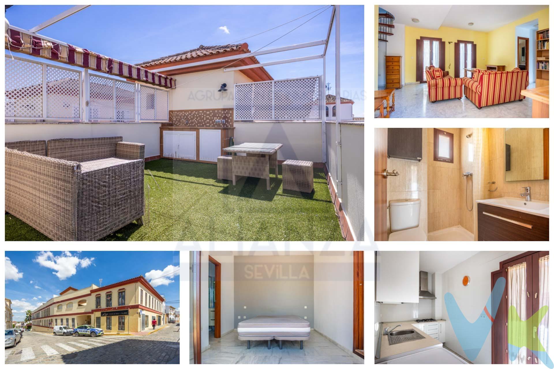 Piso dúplex en venta en Gines (Sevilla) con garaje y trastero incluido. ¡Oportunidad única! Este encantador Dúplex se encuentra ubicado en el pleno centro de Gines, junto al Ayuntamiento. Con una superficie construida de 87 m², este inmueble ofrece un diseño funcional que incluye dos habitaciones y dos  baños completos. La propiedad destaca por su amplia terraza solárium de 41 m² , ideal para disfrutar momentos inolvidables a aire libre, disfrutando tranquilamente o en familia,  haciendo barbacoas o simplemente relajándote al aire libre. Además, cuenta con garaje y trastero para mayor comodidad y espacio extra; ¡todo esto incluido en el precio! También tendrás acceso a todas las comodidades cercanas como farmacias, centros comerciales  y colegios . No pierdas la oportunidad de vivir cerca del corazón de Gines por solo €190000. En cumplimiento de las obligaciones de información previstas Disp. final 3ª de la Ley 10/2025, de 28 de diciembre, de servicios de atención a la clientela y transparencia, así como en la normativa sectorial vigente, y RD 218/2005 de Inf. de la Junta de Andalucía, el precio indicado no incluye los gastos e impuestos inherentes a la adquisición, los cuales se desglosan estimados o con posibilidad de calcularlos a continuación; los gastos más ajustados serán dados en el D.I.A. en la visita a inmuebles, o antes. *Gastos de Notaría: La Minuta se calculará según al arancel notarial oficial: Anexo I, del Real Decreto 1426/1989, de 17 de noviembre. Enlace: notariared.com/calculadora-gastos-compra-vivienda/. *Gastos de Registro de la Propiedad: La inscripción se facturará según el arancel oficial: ANEXO I, del Real Decreto 1427/1989, de 17 de noviembre. Igual enlace anterior. *Gastos de Gestión (Gestoría): Los honorarios por la tramitación administrativa, liquidación de impuestos e inscripción registral ascienden de forma estimativa a [363 € aprox.] (IVA incluido), aunque depende de cada caso, y su dificultad. *Honorarios Agencia del Vendedor: incluidos en el PVP. *Honorarios Agencia del comprador: La agencia prestará los servicios de información, asesoramiento y acompañamiento previstos en el Encargo de Servicios y en el D.I.A. Si solicita servicios adicionales o personalizados, sus honorarios serán informados previamente, de forma individualizada y por escrito, conforme a la libertad de pactos y a la normativa vigente. *Si necesita Financiación, su banco le informará. *Impuesto sobre Transmisiones Patrimoniales (ITP): Se aplicará el tipo impositivo vigente en Andalucía (generalmente el 7%, sin perjuicio de tipos reducidos del 6%. 3,5%, etc, aplicables según las circunstancias personales del comprador o las características del inmueble). El impuesto se devenga sobre el superior entre: 1.- Valor de Referencia de Catastro; y 2.- Precio de venta. Puede calcular su situación personal en el portal oficial de la A.T. de Andalucía. enlace: juntadeandalucia.es/organismos/economiahaciendayfondoseuropeos/areas/tributos-juego/tributos/paginas/impuestos-cedidos-transmisiones.html