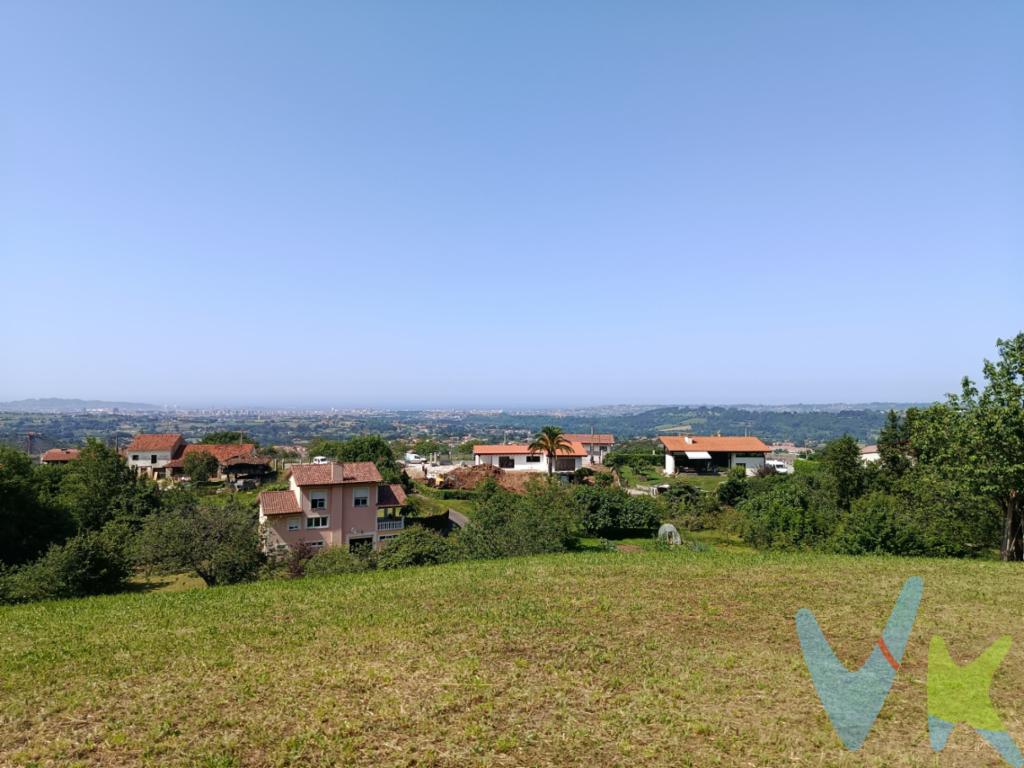 Vistas espectaculares a Todo el Concejo de Gijón, vistas al Mar, acceso por carretera asfaltada, finca de 2630 m2 con una edificabilidad de 300 m2, con agua, y luz muy próxima, autobús a unos 500 m, muy bien comunicada con Gijón, y la autovía Minera, infórmese !! 