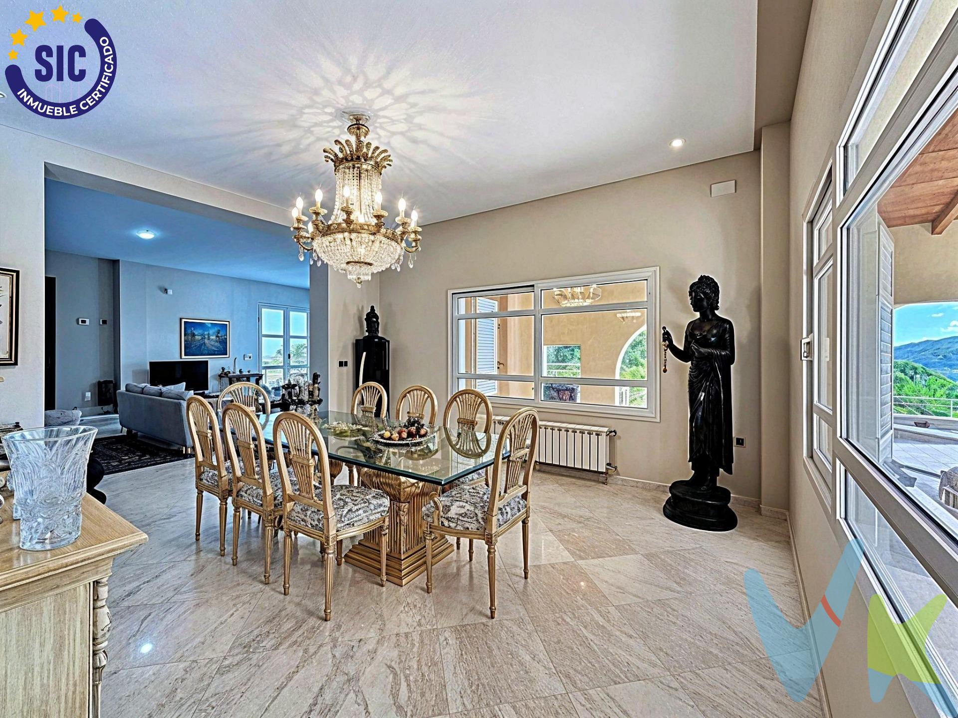 Descubra una propiedad donde la privacidad absoluta se combina con un diseño señorial excepcional. Situada en la zona más elevada y prestigiosa de la urbanización El Respirall, esta residencia de 483 m² sobre una impresionante parcela de 3.800 m² ofrece un estilo de vida incomparable en el corazón de la Comunidad Valenciana. Un Enclave Estratégico de Ocio y Deporte. La ubicación es el verdadero lujo de esta villa, rodeada de oportunidades exclusivas:. Deporte de élite: Junto al Club de Tenis Alzira, a pocos minutos del exclusivo Campo de Golf La Galiana y de la adrenalina del Aspar Circuit. Naturaleza y mar: Cercanía inmediata al Parque Natural de la Albufera y a las doradas playas de Cullera. Conectividad total: Acceso rápido a Valencia por autovía o costa, a solo 35 minutos del Aeropuerto de Valencia y 75 minutos del Aeropuerto de Alicante. Servicios premium: Próxima al prestigioso British School, con servicio de transporte en la zona. Arquitectura y Confort Interior. El corazón de la vivienda es un salón majestuoso bañado en luz natural, conectado con una elegante biblioteca y un comedor de gala. La distribución incluye 6 habitaciones dobles y 5 baños con acabados en materiales nobles. Cocina gourmet: Amplia y funcional, diseñada para ser el centro de la vida familiar, con zona de lavandería independiente. Vistas 360°: Terrazas orientadas a todos los puntos cardinales, ofreciendo panorámicas únicas desde el amanecer hasta el ocaso. Bienestar y Exteriores. El exterior es un oasis privado concebido para el relax y el disfrute:. Piscina privada y sauna para una experiencia regeneradora completa. Jardines impecables, con sistema de riego automático que garantiza un entorno verde y cuidado todo el año. Climatización integral mediante calefacción central de gas y aire acondicionado, complementada con un robusto sistema de alarma para máxima seguridad. Esta villa no es solo una vivienda; es un estilo de vida exclusivo, donde lujo, confort y ubicación se fusionan para crear un refugio único en la Comunidad Valenciana. VENTA:. PVP 850.000€.  Gastos e impuestos no incluidos en el precio. La compra conlleva impuestos y gastos de formalización para el comprador. A título orientativo se informa que en segundas transmisiones el  ITP  con carácter general en  Valencia  es del  10%, pudiendo existir otros tipos impositivos atendiendo a  las circunstancias  personales del comprador u otras circunstancias previstas legalmente. Base imponible del impuesto el mayor valor entre el precio de compraventa, la tasación o el valor de referencia catastral. En cuanto a los gastos de  notaría y registro, en su caso,  suelen oscilar aprox; entre 1,5% y 2,5% (aranceles variables según precio, n.º de copias y complejidad). El comprador elige notario. Si el comprador precisase de  hipoteca: tasación, condiciones y costes bancarios serán según entidad elegida por el comprador, así como los gastos de gestoría, y cualesquiera otros gastos inherentes a la formalización de la compraventa que legalmente correspondan a la parte compradora, salvo pacto expreso en contrario con el vendedor. El consumidor tiene,  conforme a la normativa vigente, a su disposición información y documentación adicional relativa al inmueble y condiciones de la compraventa, que podrá ser consultada en C/Joaquín Costa 4, bajo 46005 Valencia o urbe2@remax.es. Honorarios de mediación inmobiliaria a cargo del  COMPRADOR: (3% del precio final de venta más IVA (21%), salvo otro pacto.); y  de VENDEDOR (según acuerdo con el mismo). Se informa al consumidor que la agencia actúa como intermediaria inmobiliaria en la operación, estando cualquier eventual compraventa y sus condiciones sujeta a la aceptación expresa del propietario-vendedor y a la posterior formalización del correspondiente contrato.