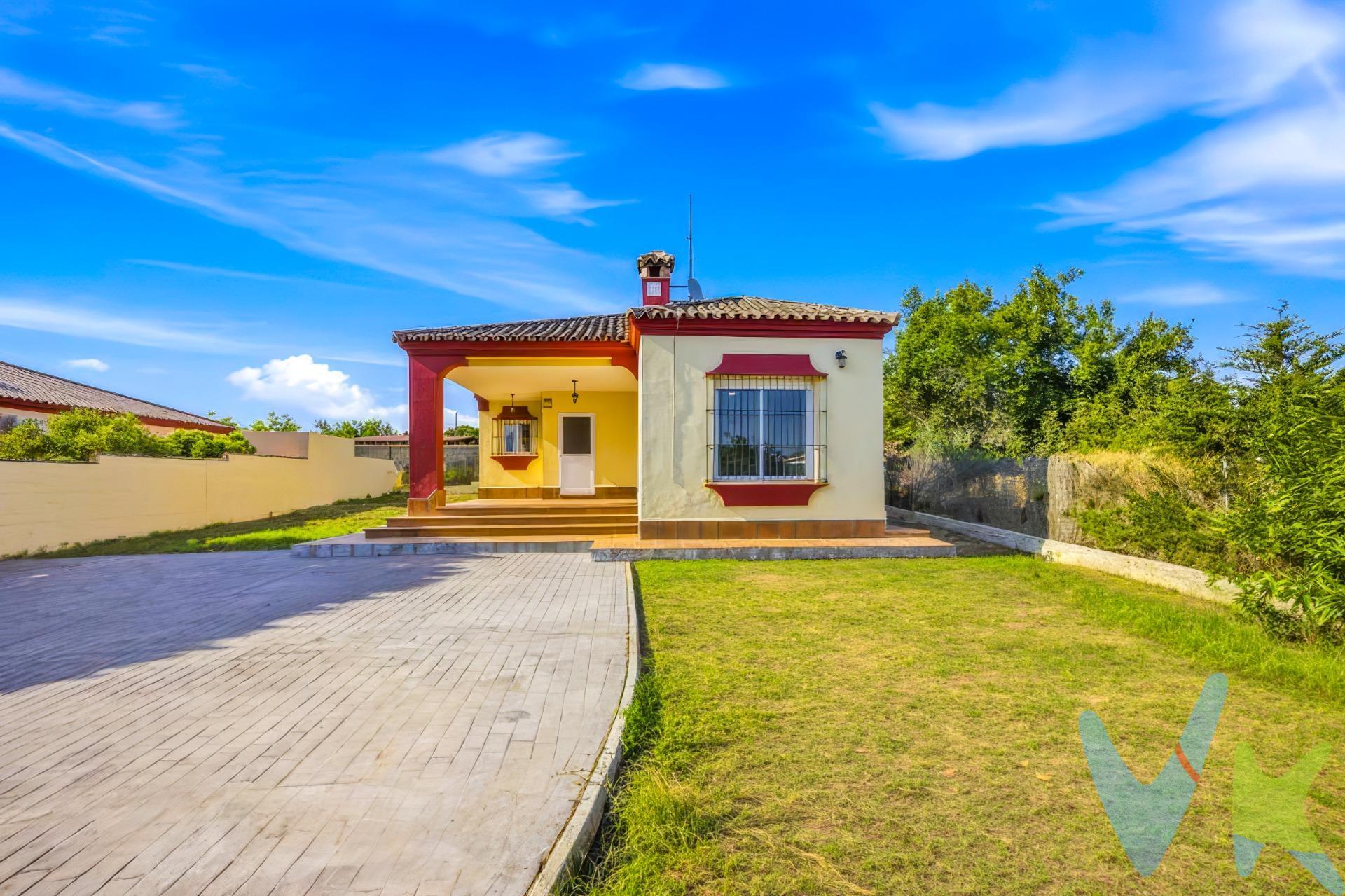 ✨ ¡Tu nuevo rincón favorito en el mundo te está esperando! 🏡. ✨¿Buscas un hogar con personalidad, comodidad absoluta y buen rollo? . Deja de buscar. Te presentamos una propiedad única en una zona súper tranquila, diseñada para disfrutar de la paz que necesitas sin renunciar a tener toda la vida a un paso. ¡Un auténtico flechazo a un precio irresistible! 💘. 💫 Todo en una sola planta: comodidad nivel EXPERTO. Olvídate de las molestas escaleras y las complicaciones. Aquí la vida fluye en un solo nivel. Un diseño plano, seguro, cómodo y súper accesible, perfecto tanto si tienes peques en casa como si buscas la máxima comodidad para el día a día. 🛏️ 3 dormitorios XL: Espacio de sobra para montar tu zona de descanso, un cuarto de juegos top o ese rincón de teletrabajo con luz natural que siempre quisiste. 🚿 2 baños completos: El fin de los atascos por las mañanas. Rutinas fluidas, espacio propio y cero dramas familiares.📍 Ubicación TOP: Entre el latido del centro y la magia de la Costa de Cádiz 🌊. 🏖️ Playa a la vuelta de la esquina: A solo unos minutos de la arena fina y los atardeceres mágicos de la Playa de la Barrosa. 🌡️ Modo sol: SIEMPRE ACTIVADO: Con más de 300 días de sol al año, los planes al aire libre y la vitamina D están garantizados. 🚶 Conectado con todo: Colegios, parques chulos y supermercados a un paseo. Olvídate del coche para la rutina y exprime el encanto local a pie.  No olvides explorar nuestra galería virtual. Encontrarás imágenes recreadas con Inteligencia Artificial que te mostrarán las infinitas y preciosas posibilidades decorativas del lugar (sugerencias artísticas para inspirarte). Comercializamos este inmueble en exclusiva, lo que le garantiza el acceso a toda la información y un servicio de calidad. En cumplimiento del Decreto de la Junta de Andalucía 218/2005 del 11 de Octubre, se informa al cliente que los gastos notariales, registrales, honorarios, ITP y otros gastos inherentes a la compraventa no están incluidos en el precio. Igualmente disponemos de un Seguro de Caución para garantizar las cantidades entregadas a nuestra Agencia en concepto de Reserva y/o Arras. impuestos y gastos de la compraventa. El comprador puede consultar de forma oficial los impuestos aplicables (ITP, AJD, etc.) en la web de la Junta de Andalucía:. https://www.juntadeandalucia.es/organismos/economiahaciendayfondoseuropeos/areas/tributos-juego/tributos/paginas/impuestos-cedidos-transmisiones.html. Si tiene cualquier duda sobre los gastos de la compraventa, llámenos y estaremos encantados de asesorarle de forma clara y personalizada. 