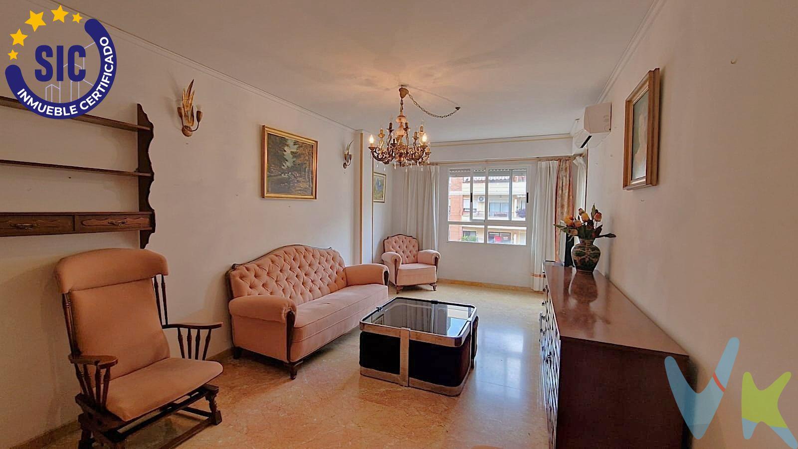 Estupendo piso está listo para entrar a vivir y disfrutar de todos sus encantos. Es todo exterior, muy luminoso con ventilación cruzada que permite el paso del aire algo muy valorado en nuestro cliema mediterraneo ayudando a estar frescos en casa de una forma natural. Tiene un amplio recibidor que nos comunica directamente con la cocina, el salón y la zona de noche. Se trata de un salón cómodo y espacioso, con acceso al balcón desde el que  se disfruta de unas estupendas vistas de la calle. La cocina está bien equipada de armarios con gran capacidad de almacenaje, tiene todos los electrodomésticos,  se comunica con la galería donde está la zona de lavado. En la zona de noche tenemos los tres domitorios, con armariós empotrados y baño en el dormtorio principal, con plato de ducha y ventilación natural. Hay un segundo baño con bañera en la zona de día. Cuenta con aira acondicionado por split en el salón y paredes lisas. Como complemento la vivienda cuenta con plaza de garaje en el sótano del edificio. La zona cuenta con todos los servicios, tiendas, farmacias, supermercados, restaurantes.. Bien comunicado por transporte público. No pierdas la ocasión de visitarlo, ¡te lo quedaras!. Vivienda de protección oficial de promoción privada. Gastos de notaria, registro, gestoría , honorarios inmobiliaria e impuesto no incluidos. Agencia inscrita en el registro de agentes de intermediación inmobiliaria de la Comunidad Valenciana RAICV0832. Este anuncio no es vinculante, puede contener errores, se muestra a título informativo y no contractual. Beautiful three-bedroom, two-bathroom apartment with parking space, ready to move in!. This fantastic apartment is ready to move into and enjoy all its charms. It's all exterior-facing, very bright, and features cross-ventilation, allowing for excellent airflow—a highly valued feature in our Mediterranean climate, helping to keep the home cool naturally. It has a spacious entrance hall that leads directly to the kitchen, living room, and bedrooms. The living room is comfortable and spacious, with access to a balcony offering wonderful street views. The well-equipped kitchen has ample storage cabinets, all appliances, and connects to the utility room with laundry area. The bedrooms have built-in wardrobes, and the master bedroom has an en-suite bathroom with a shower and natural ventilation. There is a second bathroom with a bathtub in the living area. The living room has split-system air conditioning, and the walls are smooth. As an added bonus, the apartment includes a parking space in the building's basement. The area has all amenities: shops, pharmacies, supermarkets, restaurants, etc. Well-connected by public transport. Don't miss the opportunity to visit; you'll fall in love with it!. Officially subsidized housing in a private development. Notary, registration, administrative, real estate agent fees, and taxes not included. Agency registered with the Valencian Community's Register of Real Estate Agents RAICV0832. This advertisement is not legally binding, may contain errors, and is for informational purposes only.