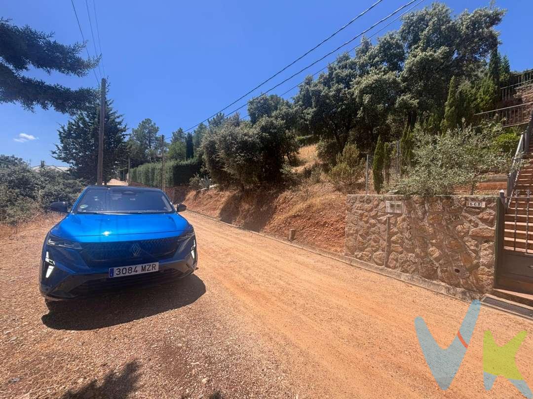 Parcela Urbana en Urbanización Rio Cedena, Los Navalmorales. Calle 16 parcela 561.
En plena naturaleza. Es la entrada a los montes de Toledo. Urbanización con vecinos viviendo durante todo el año. Vistas espectaculares desde la parcela. (Fotos reales).
Cuenta con servicios básicos, calles asfaltadas y de tierra bien cuidadas, alcantarillado, electricidad, agua y fibra óptica a pie de calle.
Distancia: A Toledo 60 kilómetros, a Talavera 39kms y a Madrid 110kms.
Honorarios de intermediación inmobiliaria no incluido en el precio.
Información válida salvo error tipográfico.