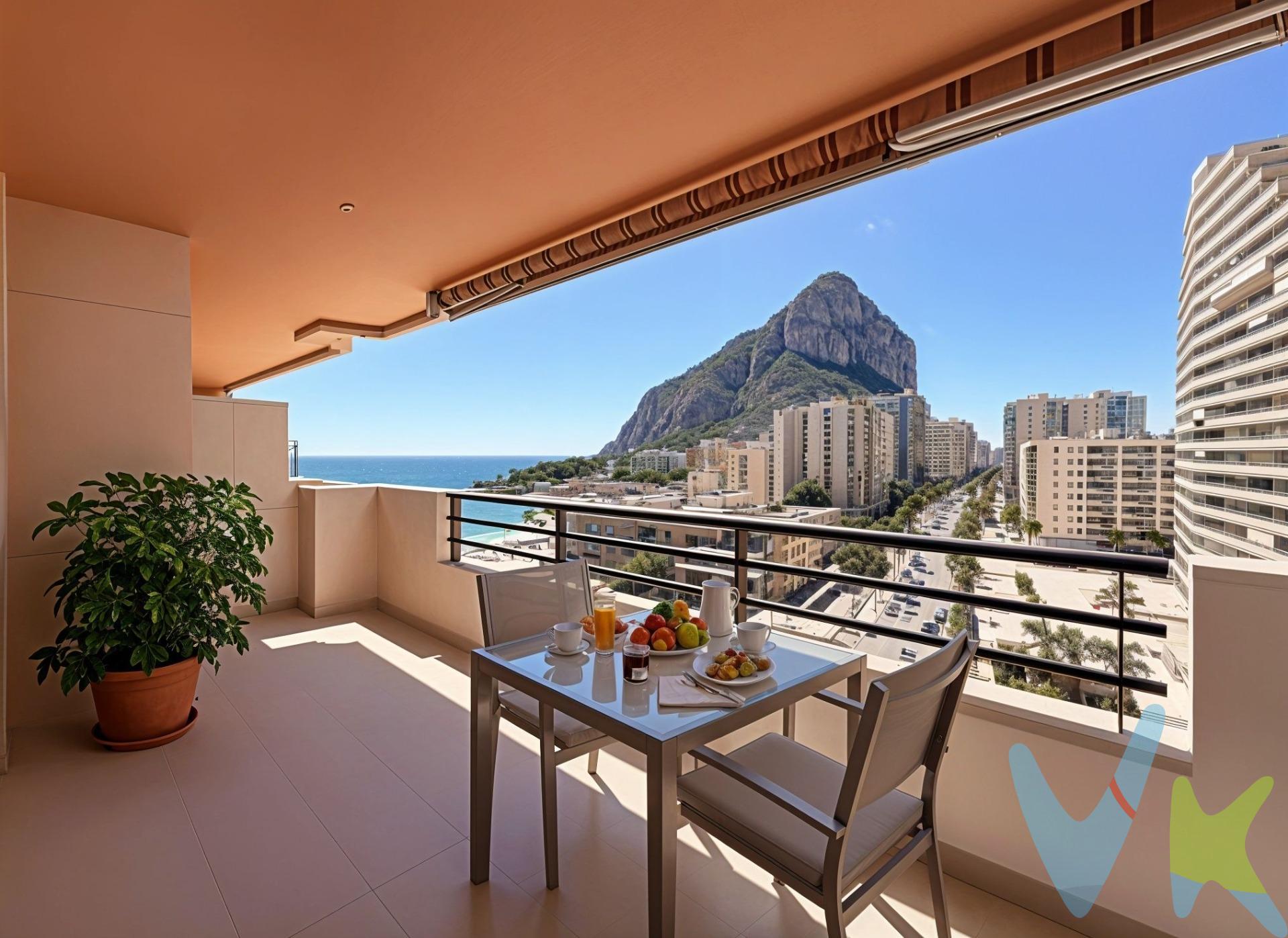 ¿Te imaginas despertar cada mañana con el azul infinito del mar inundando tu mirada?. Este acogedor apartamento de 1 dormitorio, situado en una cotizada 8va planta en pleno paseo marítimo del emblemático Edificio Zafiro, es la oportunidad perfecta para quienes buscan una inversión sumamente líquida o una segunda residencia donde desconectar del mundo. Un balcón y un solárium abiertos a las sensaciones. El verdadero corazón de esta propiedad reside en su maravilloso balcón privado en primera línea de playa y en sus exclusivas zonas comunes, espacios diseñados minuciosamente para cautivar todos tus sentidos:. Hacia el interior, la vivienda fluye con total armonía y practicidad:. Zona de día: Un salón-comedor inundado de luz natural que se fusiona de manera fluida con una cocina abierta, optimizando cada metro cuadrado para crear un ambiente diatano, cómodo e ideal para compartir momentos. Zona de descanso: El dormitorio principal invita al descanso y a la calma profunda, equipado con una amplia cama de 150 cm, armario empotrado y una práctica cómoda de almacenaje. Funcionalidad total: Dispone de un baño completo equipado con plato de ducha y lavadora de carga superior. Todo ello ubicado en un complejo dotado de ascensor, lo que te garantiza la máxima comodidad en tus idas y venidas a la playa. Siente el Mediterráneo. Escucha el rumor del mar. Contempla la belleza del Peñón. Tu próximo oasis en la Costa Blanca está listo para recibirte. Contacta con nosotros hoy mismo, agenda tu visita y ven a sumergirte en tu nuevo estilo de vida. VENTA:. PVP 339.900€. Gastos e impuestos no incluidos en el precio. La compra conlleva impuestos y gastos de formalización para el comprador. A título orientativo se informa que en segundas transmisiones el ITP con carácter general en Valencia es del 10%, pudiendo existir otros tipos impositivos atendiendo a las circunstancias personales del comprador u otras circunstancias previstas legalmente. Base imponible del impuesto el mayor valor entre el precio de compraventa, la tasación o el valor de referencia catastral. En cuanto a los gastos de notaría y registro, en su caso, suelen oscilar aprox. entre 1,5% y 2,5% (aranceles variables según precio, n.º de copias y complejidad). El comprador elige notario. Si el comprador precisase de hipoteca: tasación, condiciones y costes bancarios serán según entidad elegida por el comprador, así como los gastos de gestoría, y cualesquiera otros gastos inherentes a la formalización de la compraventa que legalmente correspondan a la parte compradora, salvo pacto expreso en contrario con el vendedor. El consumidor tiene, conforme a la normativa vigente, a su disposición información y documentación adicional relativa al inmueble y condiciones de la compraventa, que podrá ser consultada en C/Joaquín Costa 4, bajo 46005 Valencia o urbe2@remax.es. Honorarios de mediación inmobiliaria a cargo del COMPRADOR: (3% del precio final de venta más IVA (21%), salvo otro pacto.); y de VENDEDOR (según acuerdo con el mismo). Se informa al consumidor que la agencia actúa como intermediaria inmobiliaria en la operación, estando cualquier eventual compraventa y sus condiciones sujeta a la aceptación expresa del propietario-vendedor y a la posterior formalización del correspondiente contrato.