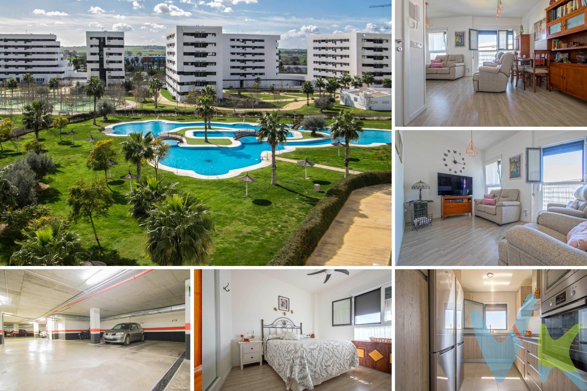 Oportunidad única de vivir en un residencial de reciente construcción con jardines piscina, zonas infantiles, club social y pistas deportivas junto Sevilla Este, en Hacienda El Rosario!!. Piso de estilo moderno y muy actual, exterior y muy luminoso. El inmueble dispone de 96.77m2 construidos con excelente distribución. El salón es de paso, muy confortable, con amplios ventanales exteriores a zonas comunes, muy luminoso. La cocina es independiente y se encuentra amueblada y equipada con electrodomésticos, con muebles de madera color pino y encimera de silestone, muy cómoda, con práctico lavadero. El inmueble dispone de dos dormitorios exteriores con armarios empotrados, el principal con baño integrado, exterior y completo, con placa de ducha, un segundo baño, también exterior y completo, con bañera, da servicio al otro dormitorio. Las ventanas son de climalit de aluminio lacado en blanco oscilobatientes con mosquiteras,, las puertas de madera lacada en blanco y el suelo de tarima creando un bonito contraste. Se encuentra climatizado con aire centralizado frío/ calor y dispone de plaza de garaje y trastero. Todo lo necesario para vivir cómodamente. Con excelente situación, en residencial con jardines piscina, zonas infantiles, club social y 6 pistas de padel... junto Sevilla Este, , con todo tipo de servicios a su alcance, comercios, colegios, zonas infantiles, parques...con salida a la SE-30, SE-40 y la A- 49.  No deje pasar esta oportunidad, sea el primero en visitarlo!!!. . Informamos a nuestros clientes compradores que el precio de venta no incluye lo siguiente: Honorarios de la agencia inmobiliaria, Impuestos (I.T.P., I.V.A. o A.J.D., en su caso) ni otros gastos de la compraventa (gastos de Registro de la Propiedad, Notaría, Gestoría ni de posible Financiación). Documento D.I.A. a disposición del consumidor según Decreto 218/2005 Junta de Andalucía. . . 