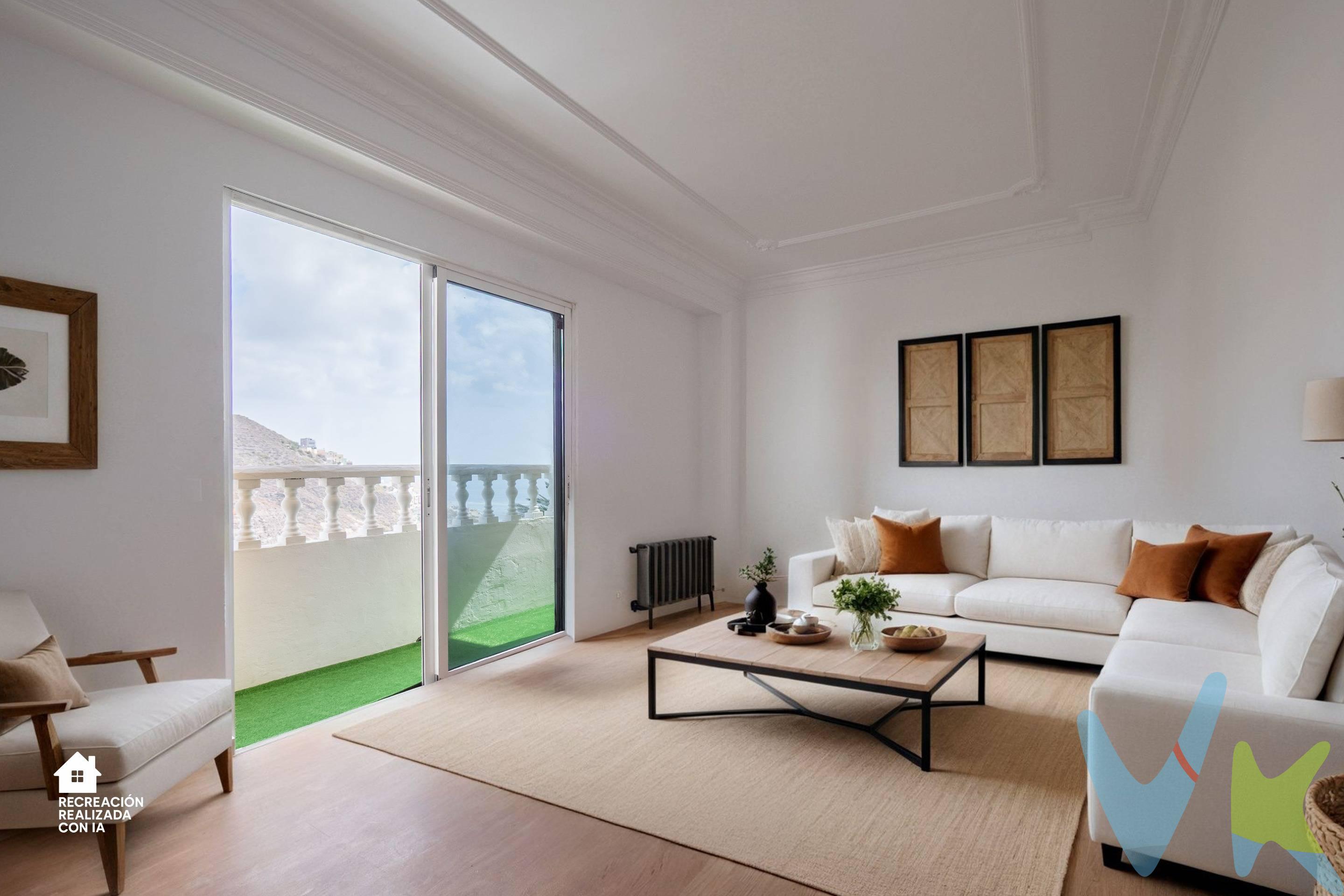 ¡Estrena vistas únicas en Las Palmas!. Te presentamos esta magnífica propiedad recién reformada, ubicada en el barrio de Salto del Negro, una zona tranquila y muy bien comunicada con el centro de la ciudad. La vivienda, totalmente a estrenar, ha sido renovada con gusto actual, cuidando cada detalle para ofrecer confort, estilo y funcionalidad. Uno de sus grandes atractivos son sus espectaculares vistas a la bahía, que podrás disfrutar desde el salón o el dormitorio principal, convirtiendo cada amanecer y atardecer en un verdadero regalo visual. Su conexión con las principales vías y servicios te permite vivir con tranquilidad sin renunciar a la cercanía de todo lo que necesitas. Una oportunidad perfecta tanto para vivir como para invertir en una zona en crecimiento, con todo el encanto de Las Palmas y una reforma impecable lista para entrar a vivir. ¿La vemos?. *Algunas de las imágenes mostradas pueden haber sido retocadas digitalmente o generadas mediante inteligencia artificial con fines ilustrativos. Las fotos no sustituyen la visita física a la propiedad.*