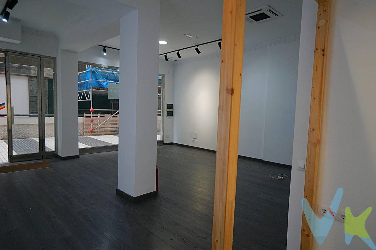 Se alquila local comercial completamente acondicionado en una de las mejores zonas comerciales de Mesa y López, en una calle tranquila y de alto tránsito. El local está listo para entrar a trabajar, con todas las instalaciones en perfecto estado. Cuenta con una iluminación en focos de alta calidad , tarima en perfecto estado, un  amplio probador, baño completo y una plaza de aparcamiento privada en el sótano del edificio para su comodidad. Ideal para cualquier tipo de negocio que busque visibilidad y comodidad en una ubicación privilegiada.  ¡No pierdas la oportunidad de establecer tu negocio en esta excelente zona!. . 