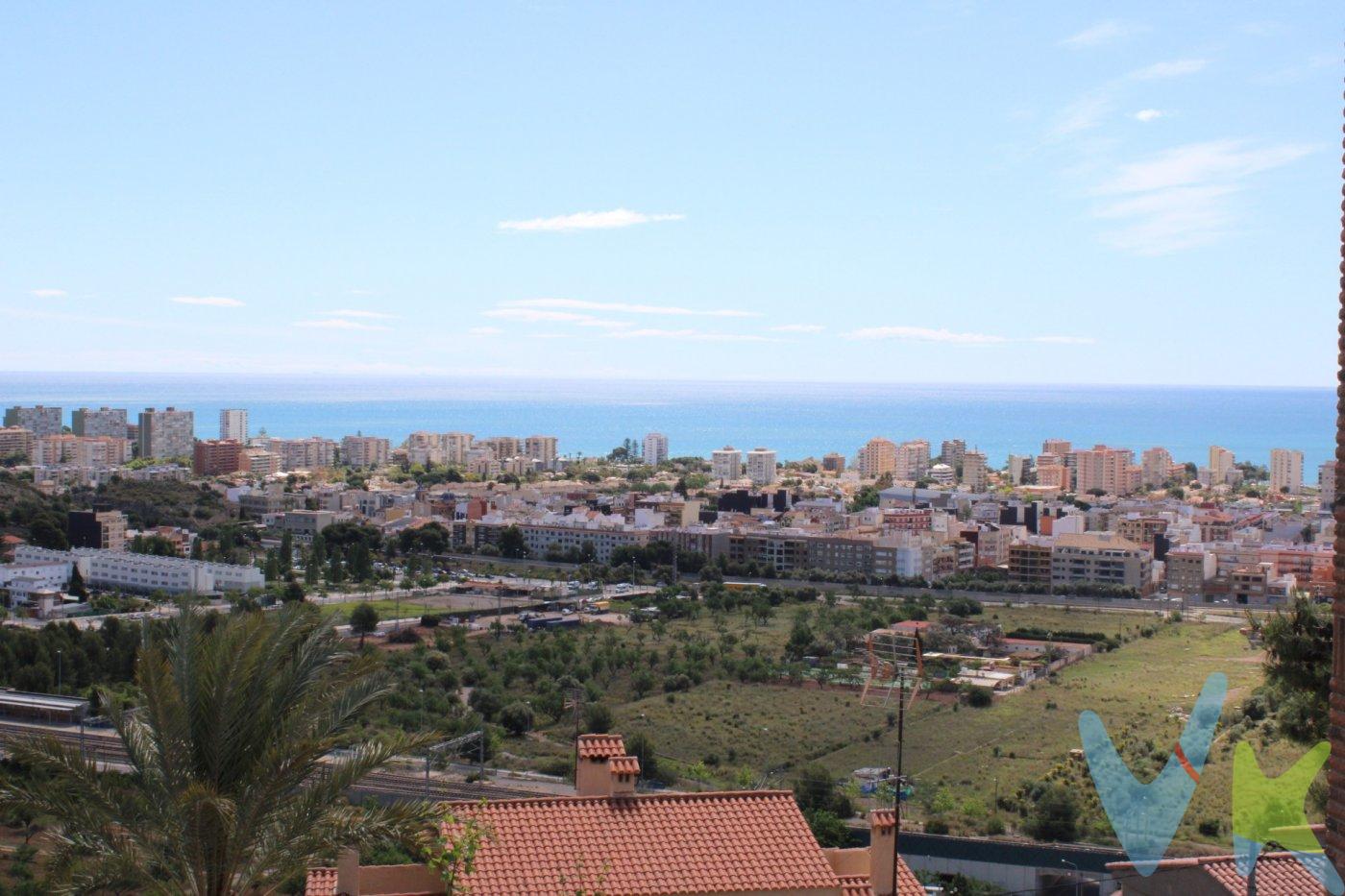 Parcela urbana con salida a dos calle y estupendas vistas a la playa del Voramar; es la única parcela libre en este tramo donde si puedes construir en altura con unas vistas espectaculares. La urbanización Montemolino se encuentra a cinco minutos de Benicasim pueblo y a un cuarto de hora de la playa, en una zona tranquila y totalmente urbanizada. Por mandato expreso de la propiedad comercializamos este inmueble mediante contrato de exclusiva o multi-exclusiva, por el cual numerosas agencias colaboradoras,nacionales e internacionales,ofrecen esta vivienda a sus potenciales compradores, todo ello garantizando un servicio de calidad, un trato fácil, sencillo y sin interferencias de terceros. * Impuestos, gastos de compraventa tales como honorarios agencia y financiación no incluidos