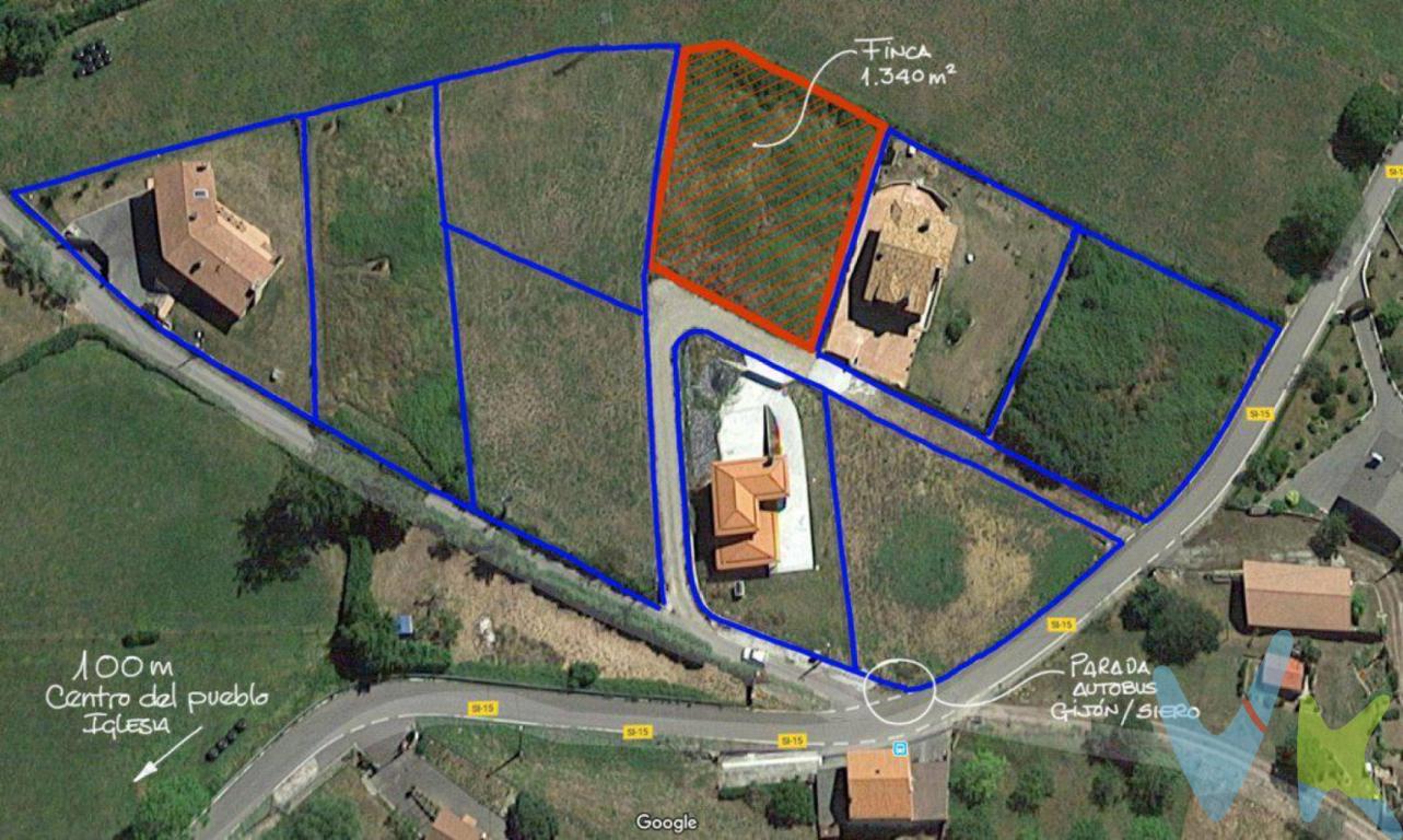  En un entorno apacible y rodeado de naturaleza, se presenta esta magnífica oportunidad de adquirir una finca edificable situada en la encantadora zona de Muño, en Siero. Este terreno ofrece el escenario perfecto para hacer realidad el sueño de construir un proyecto a medida, ya sea una vivienda de ensueño o una inversión fructífera.La ubicación privilegiada de la propiedad permite solicitar un retiro sereno a tan solo unos minutos de las comodidades modernas y las conexiones de transporte. Esta finca ofrece un equilibrio perfecto entre la tranquilidad del campo y la proximidad a la vida urbana. Es una elección excepcional para aquellos que deseen disfrutar de lo mejor de ambos mundos.El terreno, amplio y con características ideales para construir, posee un potencial impresionante, convirtiéndose en una joya para aquellos con visión y creatividad. El hecho de que la finca sea edificable añade un valor considerable, brindando la flexibilidad de desarrollar tanto un hogar acogedor como un proyecto de mayor envergadura.Muño, conocida por su paisaje pintoresco y su comunidad acogedora, ofrece un entorno en el que la convivencia armónica con la naturaleza está garantizada. La zona es apreciada por su belleza natural y su atmósfera tranquila, lo que la convierte en un lugar codiciado para quienes buscan una calidad de vida superior.Además, la proximidad a Siero garantiza el acceso a servicios esenciales como colegios, supermercados y centros de salud, con la ventaja de disfrutar de un entorno más paradisiaco. Siero es una localidad con un fuerte sentido de comunidad y un entorno dinámico que promueve un estilo de vida activo y saludable.Cabe destacar que esta oportunidad no solo es atractiva para aquellos que desean construir una residencia privada, sino también para inversores que buscan sacar provecho de la creciente demanda de terrenos en esta área prometedora. El potencial de revalorización es considerable, lo que añade un atractivo financiero a esta inversión.Si el deseo es construir una vida entre paisajes idílicos y al mismo tiempo disfrutar de la comodidad que ofrecen infraestructuras cercanas, esta finca en Muño es definitivamente una opción que merece ser explorada. La invitación a visitar esta propiedad es también una invitación a imaginar las posibilidades infinitas que puede ofrecer un espacio tan inspirador.Se anima a los interesados a concertar una cita para descubrir en persona el encanto y el potencial que este lugar mágico tiene reservado. La visita permitirá apreciar de cerca el entorno natural y las posibilidades constructivas que hacen de esta finca una opción incomparable en el mercado actual.No pierda la oportunidad de ser parte de una comunidad única en un entorno excepcional. Este es el momento ideal para concretar una inversión que podrá transformar en una maravillosa realidad. Le invitamos cordialmente a conocer más detalles y visualizar las posibilidades que ofrece esta oferta única en Muño, Siero.En el precio no estan incluidos el impuesto de transmisiones patrimoniales ,notaria y registro. 