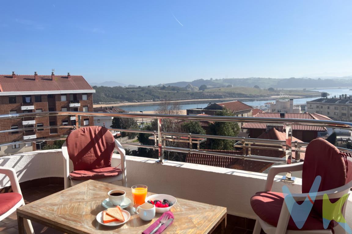 Se vende fantástico piso en Suances situado en la exclusiva zona de Bajada al Puerto, uno de los enclaves más atractivos y valorados de Suances por su proximidad al mar, esta bajada forma parte del paseo natural que conecta el casco urbano con la playa de La Concha, la ría de San Martin y el Puerto de Suances, donde hay restaurantes, terrazas y un ambiente privilegiado. Ubicado a tan solo 30 minutos de Santander, combina a la perfección la tranquilidad costera con la comodidad de tener la capital muy cerca.Una vivienda ideal tanto como primera residencia, gracias a su amplitud y funcionalidad, como segunda residencia para disfrutar de escapadas y largas temporadas junto al mar en un entorno inmejorable.El piso destaca por su extraordinaria luminosidad natural, con tres habitaciones amplias y llenas de luz, un baño completo, acogedor salón comedor y cocina funcional, todo ello en perfecto estado y listo para entrar a vivir. Cada estancia transmite sensación de bienestar, espacio y armonía.La joya de la vivienda es su magnífica terraza privada, desde la que se pueden contemplar unas impresionantes vistas abiertas a la playa de Cuchia y la Ría de San Martin, un espacio perfecto para desayunar al sol, relajarse al atardecer o compartir veladas con la familia o amigos.Incluye además plaza de garaje y trastero, aportando comodidad y espacio extra de almacenamiento.Una oportunidad única de vivir o invertir en una de las zonas más especiales de la costa cántabra, donde el mar y la calidad de vida se convierten en protagonistas. Para más información o concertar una visita, estaremos encantados de atenderte.  