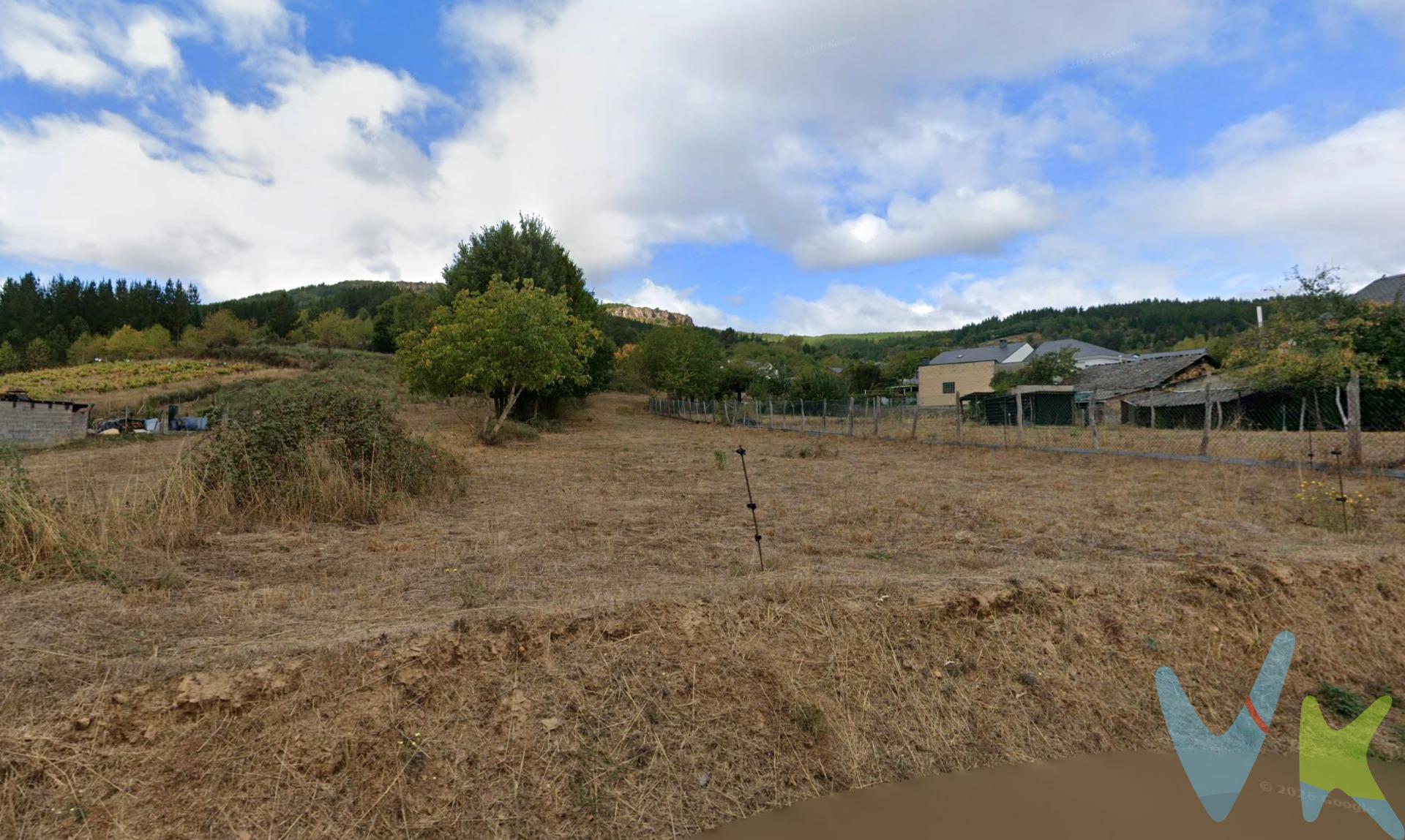 Oportunidad única para adquirir una amplia parcela edificable en Vega de Espinareda, situada en Sésamo.  Esta propiedad cuenta con una superficie total de 5400 m2, lo que brinda múltiples posibilidades para desarrollos de agricultura.  El terreno se encuentra actualmente sin edificación y presenta un alto potencial gracias a su ubicación estratégica dentro del municipio.  Con unas dimensiones adecuadas (753 m2 construibles), esta es la opción ideal tanto para inversores como para quienes buscan construir su hogar soñado en un entorno natural privilegiado. ¡No pierda la oportunidad de materializar sus proyectos arquitectónicos!. Algunas de las imágenes pueden haber sido realizadas con IA con el fin de ayudar a visualizar un acabado final.