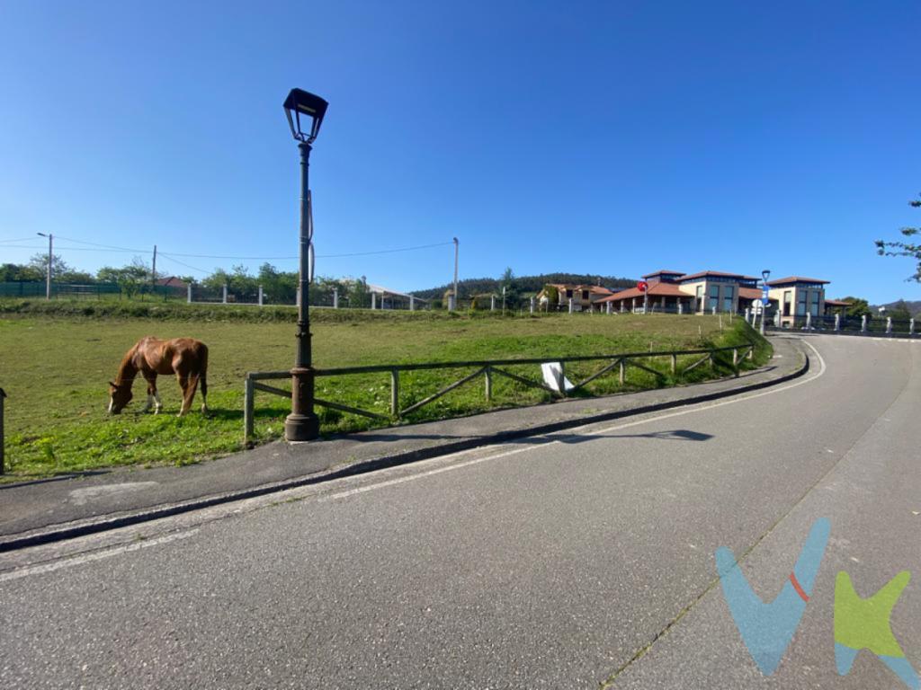 Bonita finca edificable en Guyame-Llanera.Frente al restaurante Peña-Mea.1250metros, con luz y agua a pie de finca, pudiendo edificar hasta 300metros de vivienda.No la dejes escapar y ven a verla!