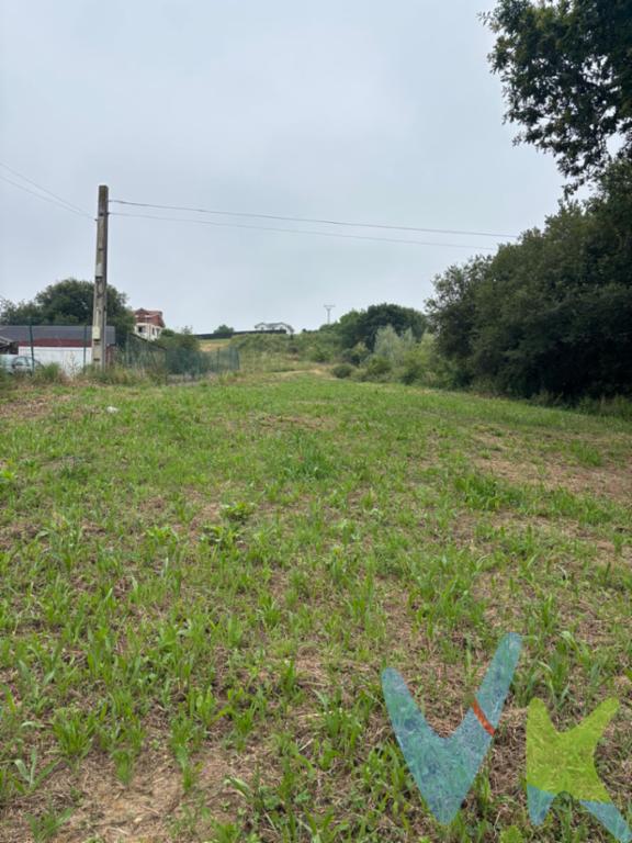 ¡Oportunidad Única en Oruña!  Terrenos Urbanos para Construir¿Buscas construir la casa de tus sueños en un entorno tranquilo?Se venden 2 fincas urbanas en Oruña de 1.000 m² cada una, perfectas para edificar dos viviendas unifamiliares.Características de las FincasSuperficie: 1.000 m² cada parcela, amplias y con gran potencialClasificación: Suelo urbano, apto para edificar 2 casas unifamiliaresEntorno: Zona tranquila y residencial, rodeada de naturalezaUbicación: Oruña, con fácil acceso y a pocos minutos de serviciosProyecto a medida: Diseña tu casa desde cero en un terreno amplioPrivacidad y espacio: Disfruta de jardín, porche y zonas exteriores sin límitesCalidad de vida: Vive en un pueblo con encanto, tranquilo y bien comunicado¿Qué Esperas? Una ocasión ideal para inversores o particulares que quieran construir en Oruña.
