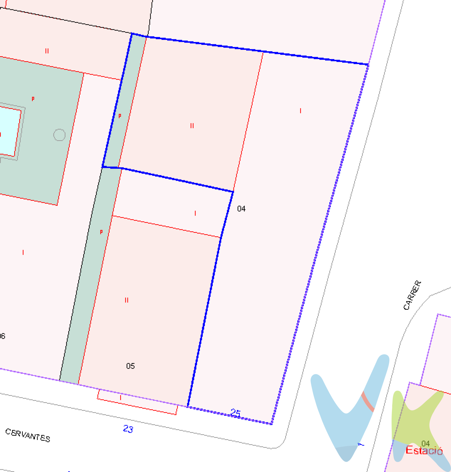 Parcela edificable en el centro histórico de Torrent  Gran oportunidad para inversoresSe vende parcela urbana de 335 m² en pleno corazón del casco antiguo de Torrent, con posibilidad de construir hasta 1.600 m² aproximadamente (planta baja + 4 alturas). Proyecto ideal para desarrollar 13 viviendas aproximadamente en una de las zonas con más encanto y demanda de la ciudad.Ubicación inmejorable: frente a la estación de metro y con paradas de autobús a pocos pasos, lo que garantiza una excelente conexión con toda la ciudad. Entorno histórico , rodeado de servicios, comercios, restauración y vida cultural.El terreno ya cuenta con urbanización, lo que reduce los costes iniciales del desarrollo. Actualmente se encuentra edificada un antiguo almacenOportunidad única para promotores que busquen rentabilidad y valor añadido en una zona en constante crecimiento. Solicite más información y descubra el potencial de esta inversión estratégica.  