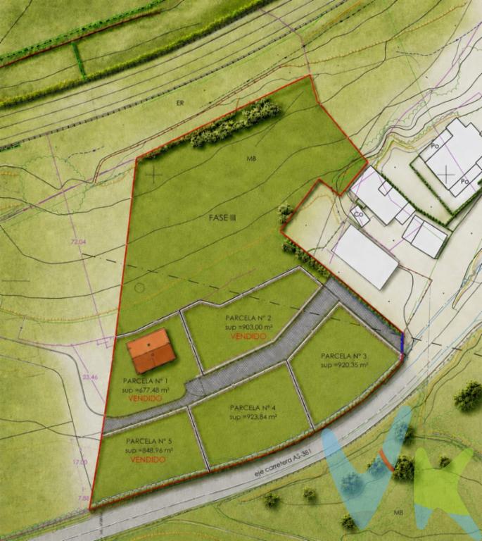  ¡Descubre una oportunidad única en Pruvia de Arriba! Presentamos una excepcional finca edificable en venta, perfecta para aquellos que sueñan con construir el hogar ideal o iniciar un proyecto inmobiliario en una ubicación envidiable. Esta propiedad se encuentra en un entorno tranquilo y natural, lo que garantiza privacidad y serenidad, pero también ofrece la comodidad de tener conexiones de transporte cercanas y a 10 minutos de Gijón y OviedoLa finca es llana, completamente cerrada ,dentro de urbanización abierta que proporciona seguridad y delimita claramente el espacio disponible, lo que facilita la planificación de futuras construcciones.Los límites bien definidos aseguran que podrás aprovechar al máximo cada metro cuadrado de este terreno, haciendo de él un lienzo perfecto para tus ideas. Una de las grandes ventajas de esta propiedad es la proximidad de una parada de autobús, lo que la conecta fácilmente con los servicios y comodidades de las áreas cercanas, centros comerciales, colegios ,Club de Golf  La barganizaLa flexibilidad que ofrece esta propiedad asegura que cualquier proyecto podrá ser adaptado para conservar el encanto del entorno natural sin sacrificar comodidad y modernidad.Al visitar la finca, te darás cuenta inmediatamente del potencial que posee y la tranquilidad que emana, es un entorno que inspira a soñar y a planificar a lo grande, un lugar donde tus proyectos pueden cobrar vida en un ambiente apacible y acogedor. Cualquier inversión aquí, sin duda, te brindará satisfacciones duraderas y un espacio donde crear recuerdos valiosos.Invitamos a todos los interesados a visitar esta propiedad para experimentar en persona el encanto y las ventajas que ofrece. Haz una cita y permítenos mostrarte cada detalle de esta excepcional finca ,estamos seguros de que quedarás encantado con todo lo que tiene para ofrecer. Es una oportunidad que no se presenta todos los días. ¡Esperamos tu visita para poder ayudarte a descubrir el futuro que puedes construir aquí!El precio NO incluye: Impuestos, gastos de Notaría, registro y honorarios de los servicios contratados por los compradores a la Agencia Inmobiliaria.La finca paga el 21% de IVA .Para consultar los porcentajes del ITP en Asturias puede hacerlo a través de la web oficial de servicios tributarios del Principado de Asturias https://sede.tributasenasturias.es/sites/sede/default/es_ES/Que-quieres-hacer/Transmisiones-Patrimoniales-y-AJD. Gastos de notaría y registro según aranceles variables según precio, número de copias y complejidad.El comprador escoge libremente notario. El vendedor asume la plusvalía y el resto de gastos son del comprador. Si se precisa hipoteca: Tasación, condiciones y costes bancarios según entidad elegida por el comprador; así como los gastos de gestoría y cualesquiera otros inherentes a la formalización de la compraventa. De acuerdo con la ley, no se incluyen en el precio otros gastos o tributos que legalmente correspondan al comprador. El consumidor tiene derecho, conforme a la normativa vigente, a disponer de información y documentación adicional relativa al inmueble y condiciones de la compraventa, accesible en la sede física de la Agencia Eurocasa Gijón, en Santa Doradía, nº 14-Bajo, en Gijón, o a través del correo electrónico info@eurocasagijon.com. La agencia actúa exclusivamente como intermediaria en la operación. Cualquier compraventa y sus condiciones quedan sujetas en todo caso a la aceptación expresa del vendedor del inmueble y a la posterior formalización del correspondiente contrato. El presente anuncio tiene carácter meramente informativo; la información suministrada se corresponde con la disponible a la fecha de publicación, pudiendo variar en función de las circunstancias o actualizaciones legales, contractuales y fiscales. 