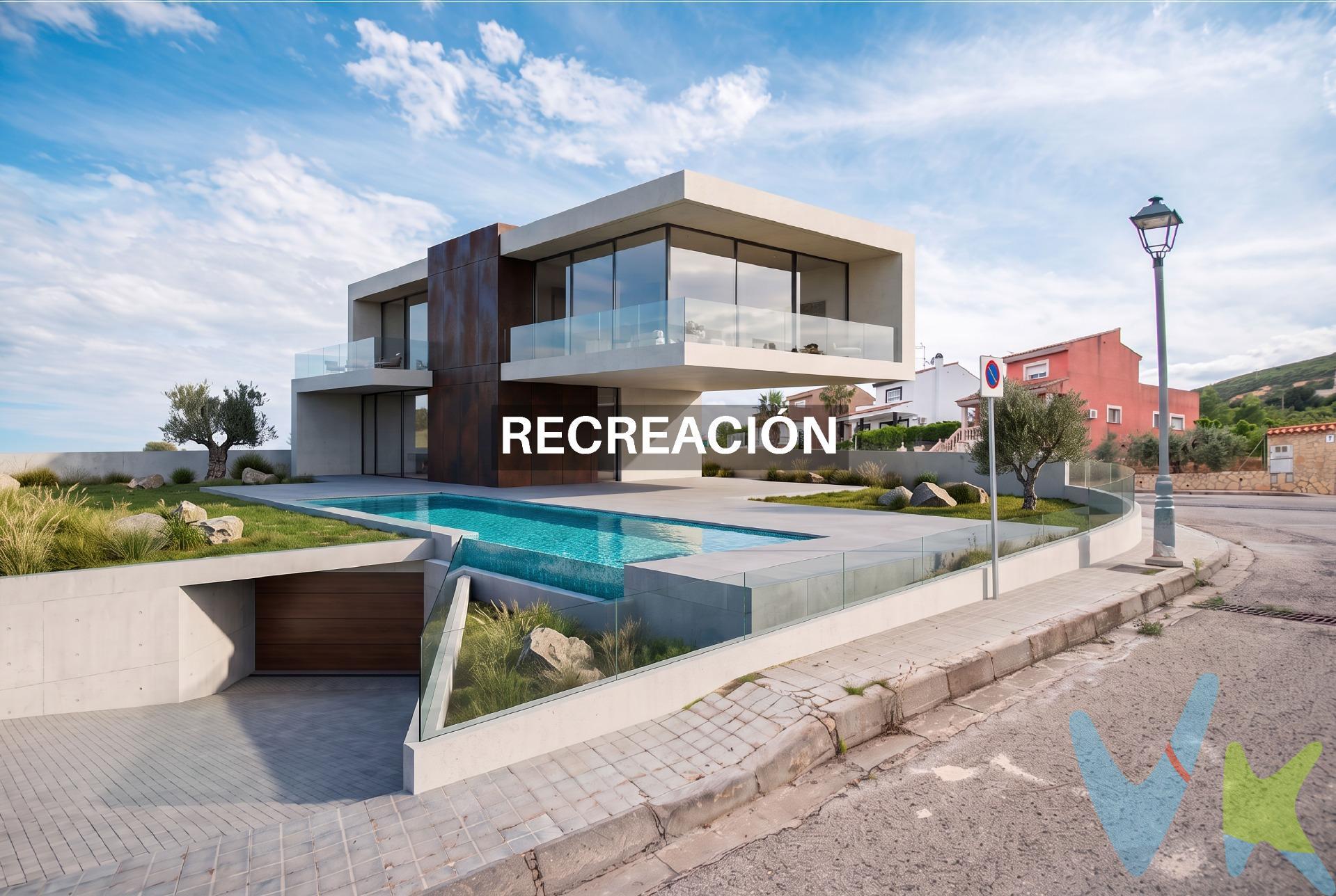 Imagina despertar cada mañana en el lugar donde siempre soñaste construir tu hogar. Una parcela urbana de 538 m² en pleno Balcón de Montroy, lista para convertirse en el escenario de la vida que quieres regalarte a ti y a tu familia. Aquí no compras solo terreno. Aquí empiezas un proyecto de vida. Su magnífica ubicación en esquina te ofrece algo que cada vez es más difícil encontrar: amplitud, privacidad y libertad. Sin vecinos pegados, con acceso cómodo desde distintas calles y con una sensación de espacio abierto que hará que tu futura vivienda respire luz y tranquilidad desde cualquier orientación. Piensa en todo lo que puedes crear: tu chalet soñado con grandes ventanales, una espectacular piscina donde los niños pasen los mejores veranos de su vida, una zona chill out para cenas interminables con amigos, un jardín con árboles frutales, una gran terraza donde desconectar al atardecer, una barbacoa de obra para celebraciones inolvidables o incluso ese espacio de trabajo tranquilo que siempre quisiste tener en casa. Cada rincón puede diseñarse exactamente como tú quieras, sin límites y sin renunciar a nada, porque aquí tienes espacio para construir no solo una vivienda, sino el hogar que siempre imaginaste. Y lo mejor de todo es la tranquilidad de saber que se trata de suelo urbano, lo que te permitirá construir con licencia y todas las garantías urbanísticas. Una seguridad fundamental cuando buscas invertir en futuro, estabilidad y calidad de vida. La forma de la parcela y su condición esquinera permiten aprovechar al máximo cada metro, aportando independencia, ventilación natural y una luminosidad extraordinaria durante todo el día. Balcón de Montroy es una urbanización muy apreciada por quienes desean vivir rodeados de tranquilidad y naturaleza sin renunciar a los servicios del día a día. Un entorno familiar donde los niños pueden crecer con libertad, donde el ritmo cambia y donde cada regreso a casa se siente como un auténtico descanso. Además, contarás con parada de autobús a escasos metros, con conexiones hacia Valencia y poblaciones cercanas mediante las líneas L502A, L502B y 502, facilitando la comunicación incluso sin necesidad de utilizar el coche constantemente. También tendrás cerca centros educativos como el CEIP Montroi y todos los servicios esenciales para el día a día. Y todo ello estando aproximadamente a tan solo 45 o 50 minutos de Valencia capital, una distancia perfecta para disfrutar de la calma y el aire puro de una urbanización residencial sin desconectarte de la ciudad. Porque hay lugares que simplemente se compran… y otros donde empiezan los recuerdos más importantes de una vida. Esta parcela es uno de esos lugares. Tu piscina, tu jardín, tus noches de verano, la tranquilidad de tu familia… solo falta dar el primer paso.