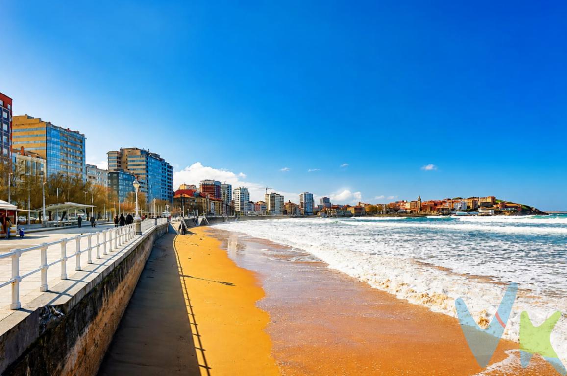  **Exclusiva Oportunidad en La Arena: Piso en Venta en Gijón**Nos complace presentar ,piso en venta ubicado en la prestigiosa zona de La Arena, en Gijón. Este inmueble ofrece a sus futuros propietarios un espacio cómodo y acogedor, ideal para aquellos que buscan el hogar perfecto en un entorno urbano bien comunicado y de fácil acceso.Situado en la cuarta planta de un edificio construido en 1969, el piso cuenta con un amplio  ascensor  y portal completamente reformado sin Barreras arquitectónicas, que facilita el acceso cómodo a todas las plantas, mejorando la experiencia de los residentes al llegar a casa. Dispone de  tres habitaciones, Salón amplio ,Cocina independiente y 2 Baños perfectamente diseñado para maximizar el confort y la privacidad de sus habitantes. La ubicación del piso es simplemente inmejorable ya que la zona de La Arena es conocida por su tranquilidad, seguridad y proximidad a una gran cantidad de servicios y comodidades.La playa de San Lorenzo, una de las más emblemáticas de Gijón, está también a unos pasos de  distancia, invitando a disfrutar de relajantes paseos, actividades al aire libre y el suave clima que caracteriza a la región.La Arena es una de las zonas mejor valoradas de Gijón, perfecta para quienes valoran un entorno urbano dinámico pero cercano al mar. Este piso cuenta con un valor añadido poco común: una práctica área cercana donde es posible detenerse unos minutos para carga y descarga. Ideal para facilitar mudanzas, compras o el día a día, sin renunciar a la comodidad de vivir en una zona con  todos los servicios a mano.Este piso es una opción destacada que no dejará indiferente a aquellos que buscan una inversión repleta de potencial y en una ubicación estratégica.Visitar este inmueble es el primer paso hacia una nueva etapa llena de posibilidades. Si está interesado en descubrir todo lo que este piso tiene para ofrecer, lo invitamos cordialmente a concertar una visita. Nuestro objetivo es ayudarle a encontrar el hogar que siempre ha deseado, sus oportunidades futuras comienzan aquí, en un piso maravilloso en el corazón de La Arena.Gastos e impuestos no incluidos en el precio. Honorarios de intermediación inmobiliaria a cargo del vendedor y honorarios de mediación inmobiliaria del 2% más I.V.A. con un mínimo de 2000 euros mas I.V.A a cargo del compradorA título orientativo, en segundas transmisiones, el comprador abonará el Impuesto sobre Transmisiones Patrimoniales (ITP). Para consultar los porcentajes del ITP en Asturias puede hacerlo a través de la web oficial de servicios tributarios del Principado de Asturias https://sede.tributasenasturias.es/sites/sede/default/es_ES/Que-quieres-hacer/Transmisiones-Patrimoniales-y-AJD. La base imponible será el mayor valor entre precio de compraventa, tasación o valor de referencia catastral. Gastos de notaría y registro según aranceles variables según precio, número de copias y complejidad.  El comprador escoge libremente notario. El vendedor asume la plusvalía y el resto de gastos son del comprador. Si se precisa hipoteca: Tasación, condiciones y costes bancarios según entidad elegida por el comprador; así como los gastos de gestoría y cualesquiera otros inherentes a la formalización de la compraventa. De acuerdo con la ley, no se incluyen en el precio otros gastos o tributos que legalmente correspondan al comprador.. El consumidor tiene derecho, conforme a la normativa vigente, a disponer de información y documentación adicional relativa al inmueble y condiciones de la compraventa, accesible en la sede física . La agencia actúa exclusivamente como intermediaria en la operación. Cualquier compraventa y sus condiciones quedan sujetas en todo caso a la aceptación expresa del vendedor del inmueble y a la posterior formalización del correspondiente contrato. El presente anuncio tiene carácter meramente informativo; la información suministrada se corresponde con la disponible a la fecha de publicación, pudiendo variar en función de las circunstancias o actualizaciones legales, contractuales y fiscales.  