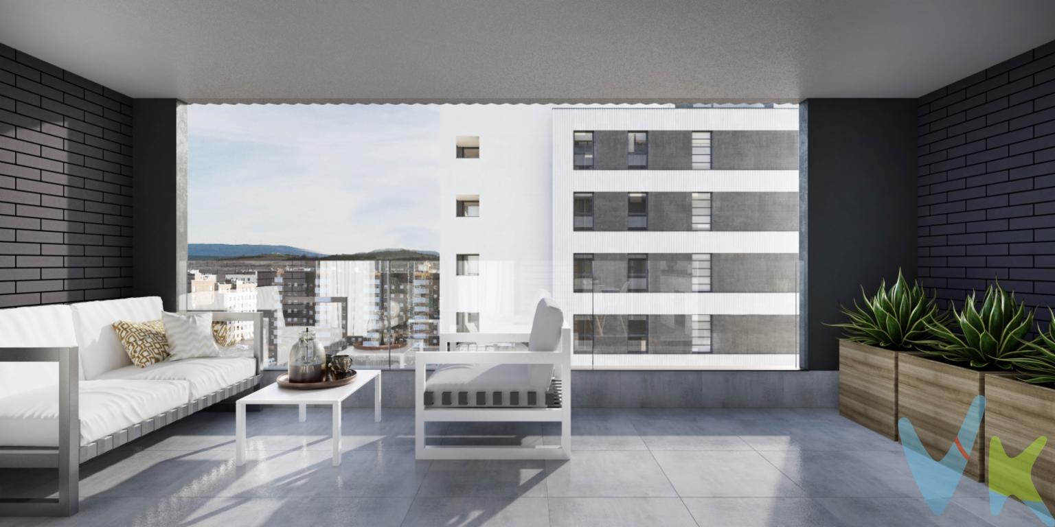 VIVIENDA DE OBRA NUEVA EN RIPAGAINA. Nuevo Conjunto Residencial en RIPAGAINA, barrio moderno y familiar, con importantes dotaciones, muy bien comunicado, con líneas de transporte urbano, amplias zonas verdes y ubicado junto al Paseo del Arga. La entrega será en 2023. Estará compuesto por viviendas de 2, 3 y 4 dormitorios, distribuidas en plantas bajas con terrazas-jardín, plantas elevadas, y espectaculares áticos, disponiendo todas las viviendas de terrazas, cocinas completamente equipadas con muebles y electrodomésticos BOSCH, armarios empotrados en habitaciones, y baños con mampara, mueble y espejo. La promoción dispondrá de una Sala Social-Gourmet, totalmente decorada para poder disfrutar con los suyos sin salir de su entorno, así como de una sala de juego infantil. Se complementa con una amplia zona privada exterior de esparcimiento, y parque infantil. Apostamos por innovar e implantar sistemas cada vez más eficientes, hogares más sostenibles y comprometidos con el medio ambiente, para ello las viviendas dispondrán de ventilación de doble flujo con recuperación de calor que garantiza la ventilación de la vivienda sin apenas pérdidas térmicas, así como la calidad del aire dentro de la vivienda, ventilándola adecuadamente, sin necesidad de abrir las ventanas. La calificación energética será A, lo que supone un considerable ahorro energético. La calefacción será mediante suelo radiante, más eficiente y confortable, con el sistema de caldera centralizado.Incluido en el precio, trastero y plaza de garaje, y en las de 4 dormitorios, trastero y 2 plazas de garaje. Existen además plazas de garaje adicionales.Se dispone también de un completo programa de personalización para que elijas lo que más te gusta.Llámanos para concertar una visita e ilusiónate con tu nuevo hogar.(En los precios no está incluido 10%IVA). Las imágenes son genéricas y pueden no corresponder al inmueble publicitado.