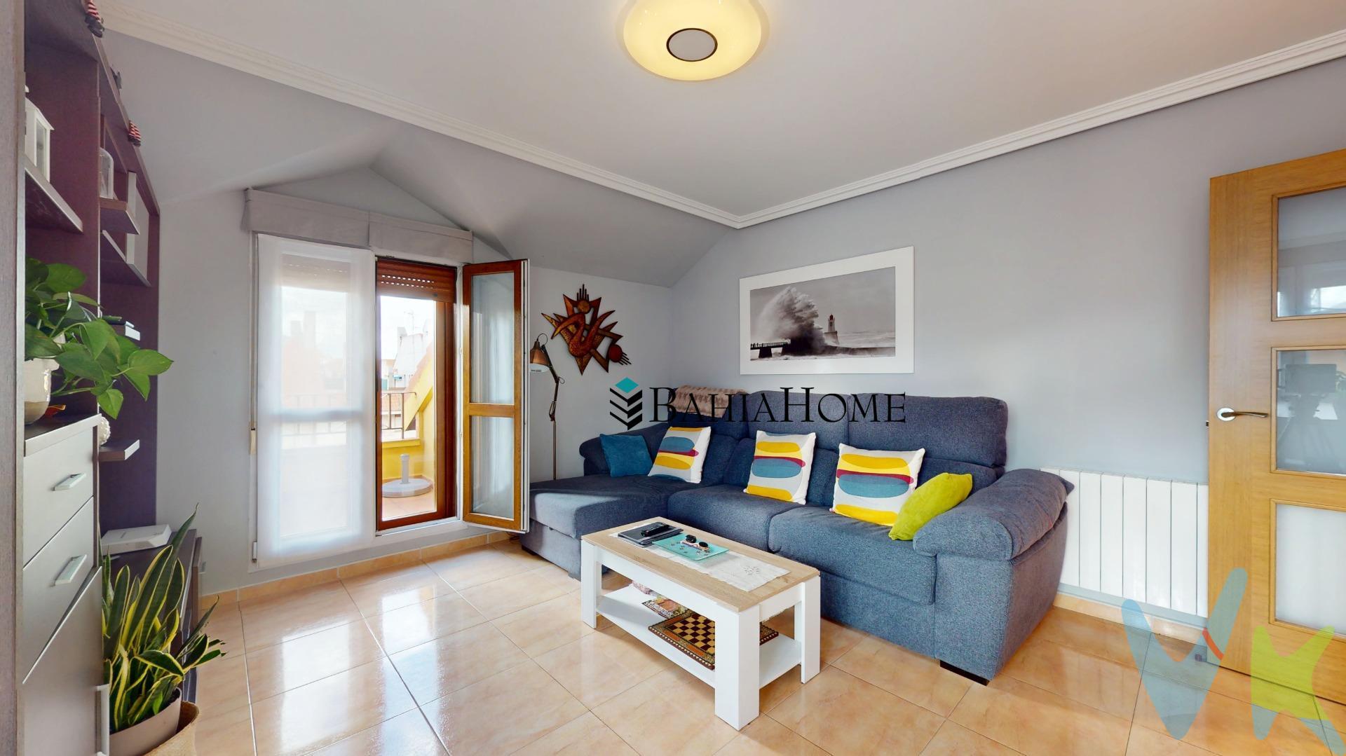 🌟 Exclusivo Ático en el corazón de Noja – Listo para entrar a vivir 🌟. Te presentamos este magnífico ático totalmente equipado y amueblado, ideal para quienes buscan comodidad, calidad y una ubicación privilegiada. Situado en una zona estratégica de Noja, este inmueble ofrece la combinación perfecta entre tranquilidad, servicios y un entorno inmejorable. 🏡 Descripción de la vivienda.  El salón-comedor, decorado con gusto y equipado para tu confort, se convierte en el lugar perfecto para disfrutar en familia o con amigos. Desde aquí podrás disfrutar de unas vistas despejadas que aportan sensación de amplitud y bienestar durante todo el año. La cocina, completamente equipada con electrodomésticos y zona de almacenamiento, está lista para facilitar tu día a día. El ático cuenta con dos habitaciones, ambas amuebladas y diseñadas para ofrecer descanso y funcionalidad. Además, dispone de dos baños completos, modernos y en perfecto estado, que aportan un plus de comodidad, especialmente para familias o visitas. 🚗 Comodidades del edificio. El edificio dispone de ascensor, lo que facilita el acceso a la vivienda, y el inmueble incluye plaza de garaje, un extra imprescindible en la zona que te garantiza comodidad y seguridad para tu vehículo. 🌆 Ubicación y entorno. Situado a pie de calle y rodeado de todo tipo de servicios, este ático te permite disfrutar de supermercados, tiendas, restaurantes, zonas verdes y transporte a tan solo unos pasos. La localización es perfecta tanto para vivir durante todo el año como para disfrutar de estancias vacacionales gracias a la cercanía de las playas y zonas de ocio de Noja. 💛 Un hogar para disfrutar. Este ático no solo destaca por su estado impecable y su equipamiento, sino también por la sensación de bienestar que transmite desde el primer momento. Es una oportunidad ideal para quienes buscan un espacio funcional, moderno y listo para entrar sin tener que hacer ninguna inversión adicional. 📞 ¡No dejes escapar esta oportunidad!. Contacta con nosotros para ampliar información o concertar una visita. ¡Ven a descubrir tu próximo hogar en Noja! 🏖️✨