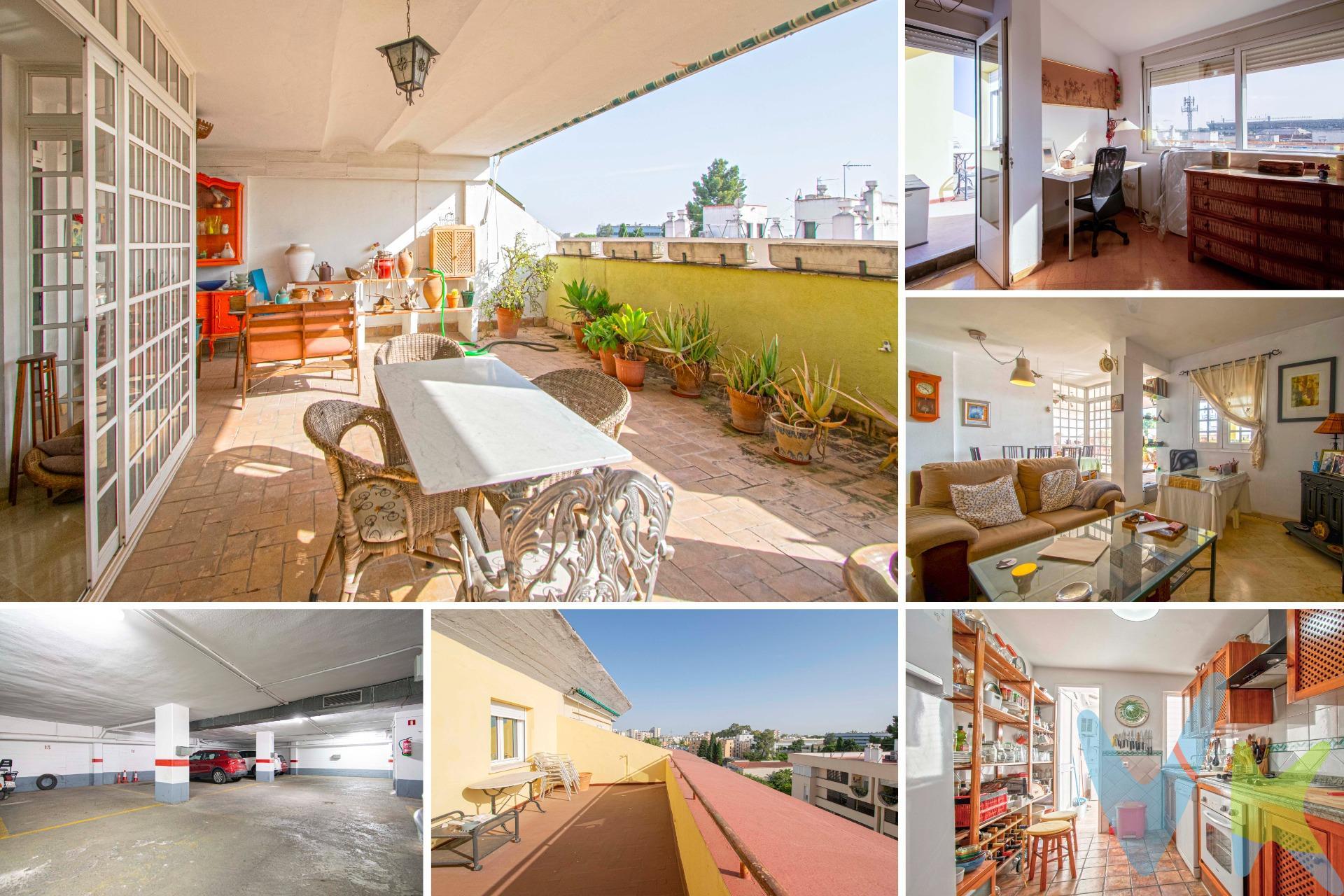 **Espectacular Ático Dúplex en Bami**. Descubre este impresionante ático dúplex, una joya inmobiliaria situada en el prestigioso barrio de Bami. Este exclusivo hogar se encuentra junto al Colegio de las Irlandesas y está rodeado de una variedad de servicios que incluyen colegios, universidades, y la cercanía al campus de Reina Mercedes, así como al Hospital Virgen del Rocío y la Clínica Quirón – Sagrado Corazón. La propiedad cuenta con una excelente comunicación con el resto de la ciudad, lo que la convierte en una opción ideal para quienes buscan comodidad y accesibilidad. Con una superficie generosa de 187 m² (según catastro), la vivienda se distribuye de manera funcional y elegante:. **Planta 5ª:**. - Amplio y luminoso salón con chimenea, perfecto para crear momentos acogedores. - Salida directa a una gran terraza, donde disfrutar del aire libre y vistas espectaculares. - Baño completo, estilizado y cómodo. - Cocina equipada con acceso a una terraza-lavadero, ideal para tareas diarias. **Planta 6ª:**. - Tres dormitorios bien iluminados, diseñados para ofrecer tranquilidad y confort. - Dos baños completos, destacando uno en suite para mayor privacidad en la habitación principal. - Encantadora terraza adicional, perfecta para relajarse o entretener a invitados. - Espacio extra que puede destinarse como despacho o trastero, adaptándose a tus necesidades. La vivienda se destaca por sus acabados de calidad, incluyendo puertas de madera de cerezo, suelos de mármol y ventanas lacadas en blanco con sistema Climalit, que aseguran un aislamiento térmico y acústico excepcional. Además, el edificio cuenta con ascensor y un amplio garaje, con la ventaja de disponer de conserje, brindando seguridad y comodidad a los residentes. Este espectacular ático dúplex es una oportunidad única para aquellos que buscan un hogar elegante, amplio y lleno de confort en una de las zonas más deseadas de la ciudad. ¡No dejes pasar la oportunidad de visitarlo!. Informamos a nuestros clientes compradores que el precio de venta no incluye lo siguiente: Honorarios de la agencia inmobiliaria, Impuestos (I.T.P., I.V.A. o A.J.D., en su caso) ni otros gastos de la compraventa (gastos de Registro de la Propiedad, Notaría, Gestoría ni de posible Financiación). Documento F.I.S. a disposición del consumidor según Decreto 218/2005 Junta de Andalucía.
