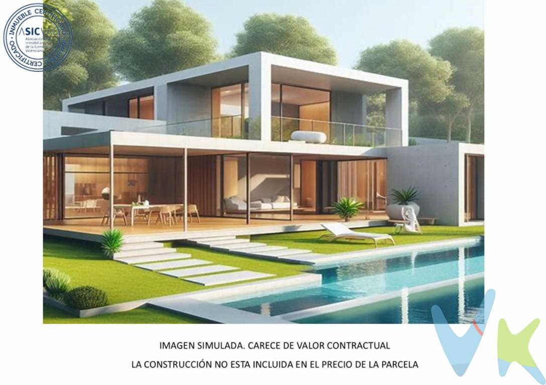 Construye la casa de tus sueños. Si eres de los que te gusta vivir en un lugar privilegiado, y la ubicación Sí importa, no puedes dejar pasar esta oportunidad de comprar una parcela en el mejor punto del Vedat, en el mismo centro, y en uno de los puntos más altos del Vedat, donde podrás construir la casa de tus sueños en esta parcela de 610 m2.Justo enfrente de la misma tienes varios servicios, como restaurantes, tiendas, y como el servicio médico, que ofrece un buen servicio. Y como no la parada del autobús a escasos metros, lo que facilita la vida cuanto tienes hijos adolescentes o simplemente necesitas bajar y no apetece los apenas 5 minutos andando que te separan del centro comercial las Américas.En fin, una parcela como hay pocos, bien ubicadas, con suficientes metros para realizar una casa de ensueño y con un orientación y vistas envidiables.Por mandato expreso del propietario, comercializamos este inmueble EN EXCLUSIVA, lo que le garantiza un servicio de calidad, un trato fácil, sencillo y sin interferencias de terceros. Por este motivo, se ruega no molestar al propietario, a los ocupantes de la propiedad, a los vecinos. Muchas gracias por su comprensión. El precio publicado NO incluye:- Los gastos de notaría- El impuesto de transmisiones patrimoniales, que es del 10 % (salvo supuestos de bonificación por el comprador)- Los gastos del registro de la propiedad.- Los honorarios de la inmobiliaria que paga la parte comprador que ascienden al 3 % mas IVA del precio anunciado.Asimismo no incluye ningún otro gasto asociado que no este específicamente que esta incluido. Los datos e información contenida en este anuncio es meramente informativa, por lo que no tiene carácter contractual, pudiendo contener errores, reservándose la inmobiliaria a poder modificarla en cualquier momento. Para saber más sobre el mismo no dude en ponerse en contacto con nosotros.
