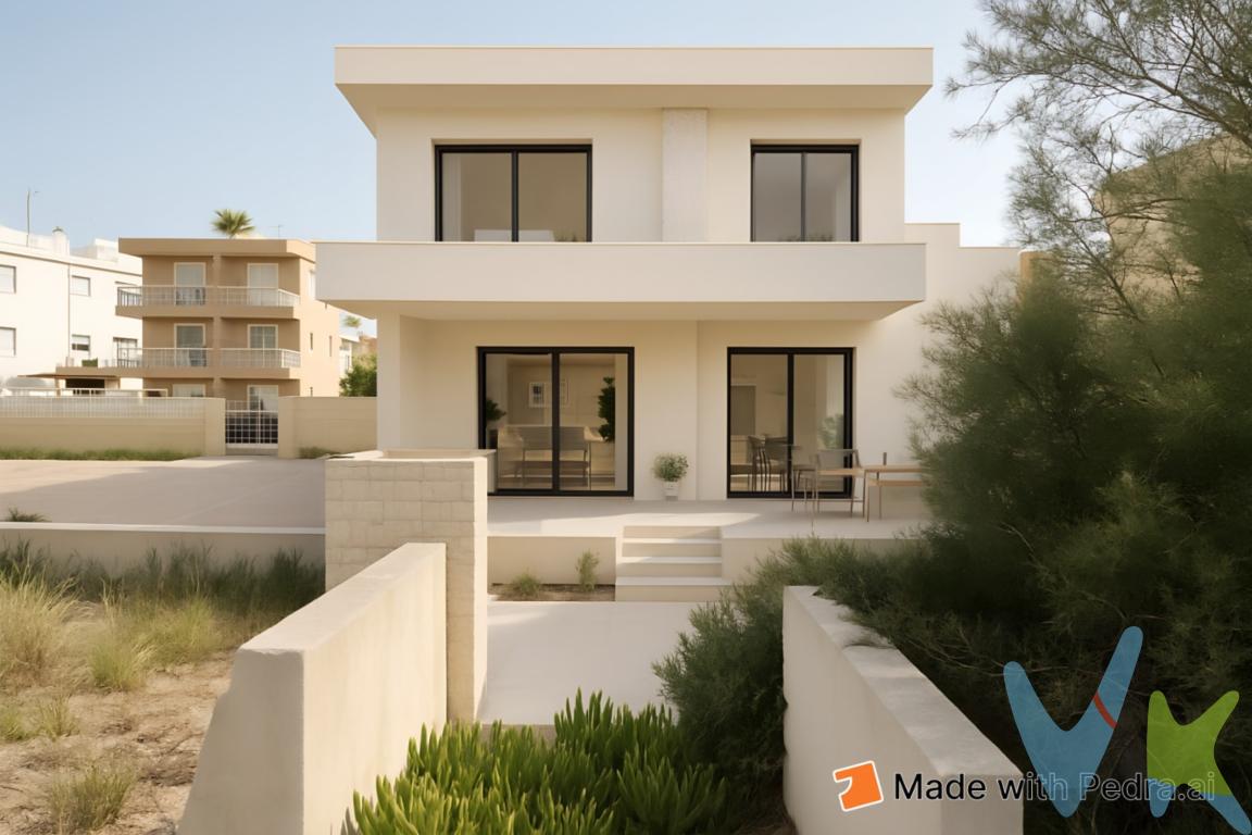 Presentamos una vivienda verdaderamente única: un chalet independiente diseñado para disfrutar del mar y la naturaleza en un entorno exclusivo.En la planta baja, de 61 m², encontramos un espacio diáfano habilitado como porche y un patio recibidor con aseo, que da acceso a la primera planta mediante un ascensor de cuatro plazas o una escalera exterior adosada.La primera planta destaca por su luminosidad. Dispone de un amplio salón-comedor, cocina independiente tipo office, un baño completo y una habitación auxiliar. Todas las estancias son exteriores y se abren a una terraza perimetral de 45 m², ideal para disfrutar de la brisa y las vistas en cualquier momento del día.La segunda planta, concebida como zona de descanso, ofrece cinco dormitorios y un baño completo. Tres de las habitaciones tienen acceso directo a una terraza de 22 m² orientada al este, perfecta para contemplar los amaneceres sobre el mar.En la cubierta, el hogar culmina con un solárium-mirador de 34 m², desde donde se aprecian unas vistas incomparables del Mediterráneo.Pero el verdadero privilegio de esta vivienda no está solo en su diseño. Desde ella se accede directamente a una playa natural, con dunas y vegetación autóctona, que se abren a arenas blancas y aguas cristalinas. Un lugar donde cada amanecer es un espectáculo y las noches se disfrutan con la brisa del levante en sus terrazas.La parcela, de amplias dimensiones, alberga una zona deportiva de 223 m² y ofrece múltiples posibilidades para diseñar un jardín mediterráneo a medida, un espacio donde la vida florece en cada rincón.Un entorno único que combina exclusividad, naturaleza y confort. No dejes escapar esta oportunidad. Aquí no tienes que imaginar: lo tienes todo en un mismo lugar, tu hogar. La fotografias con la leyenda made with pedra.ia son recreaciones virtuales de como podria quedar la estancia con una reforma. https://youtu.be/l_0WCBwMO1w?si=NeWaugL7wr9r59CP  ten una visión de todo a vista de pájaro en un día de otoño, imagina en en plena primavera o verano. Información importante:Este finca no invade el espacio marítimo  terrestre, al contrario de otras edificaciones en zona y colindantes, ajustándose escrupulosamente a la Ley de Costas y mantiene las servidumbres de protección como de transito acordes a su ubicación. Tenemos a su disposición certificado de Dirección General de la Costa y el Mar  Demarcación de Costas en València de fecha 14 de octubre de 2025 que lo acredita.Confianza y seguridad jurídicaEste inmueble está certificado por el Servicio de Inmuebles Certificados lo que supone que cumple escrupulosamente todas las normativas legales para su promoción y venta, Esta certificación esta garantida por profesionales acreditados en el registro oficial y obligatorio de agentes de intermediación inmobiliaria de la Comunitat Valenciana - RAICV 0008 ( https://sforms.gva.es/ws_sforms_cliente/servlet/Principal/obtenerDocumentoSForms?id_doc_sforms=62954&formato_doc=HTML&xml_parametros=%3CPARAMETROS%3E%3CSF_SIS_ICP%3E1%3C%2FSF_SIS_ICP%3E%3CPARAMEXPE%3E46,190%3C%2FPARAMEXPE%3E%0A%3C%2FPARAMETROS%3E )              La promoción y venta es realizada bajo mandato de exclusiva compartida o multi-exclusiva del SIC de ASICVAL     El precio publicitado es el PVP o importe de Escrituración Pública de la Compraventa. Deben saber que toda compraventa tiene asociados unos gastos que se  deberán sumarse al importe indicado  como PVP o Escrituración que dará como resultado el Valor de Adquisición ( Valor de Adquisición es la suma del PVP o de Escrituración más todos los gastos asociados a la compraventa ) Estos gastos son los siguiente;  el Impuesto de Transmisiones Patrimoniales que  por regla general es un 10% del valor de la compraventa, aunque dicho importe puede ser menor dependiendo de sus circunstancias personales ( ver https://hisenda.gva.es/va/web/tributos/beneficis-fiscals-2025 ) , notaria, registro, tramitación con un costo orientativo en una compraventa de 150.000,00EUR del 1,5% ( 2.250,00EUR ) así  los honorarios de mediación,  gestión y tramitación profesional de la compraventa que serán del 3% del importe del PVP o importe de Escrituración de la Compraventa. Su agente de compra, si la propiedad resulta de su interés, y atendiendo a su situación personal  como  económica, podrá concretarle importe exacto de Impuestos como de la provisión de fondos