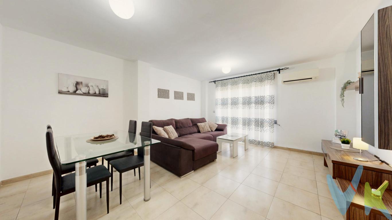 Magnífica e impresionante vivienda muy cerca de la playa.Le presentamos esta propiedad de ensueño. Se trata de una vivienda de 102 m2, con ascensor y 2 balcones, una oportunidad única que pocas veces se presenta y que no podrá dejar escapar. Posiblemente una de las mejores viviendas en venta en el Puerto de Sagunto, se trata de uno de los barrios más atractivos y juveniles por su cercanía a la playa. Dónde podrás vivir disfrutando de sus terrazas llenas de vida y de su paseo marítimo. Con gran cantidad de servicios de ocio, cines, cultura y restauración, además de colegios, institutos, farmacias, ambulatorio, etc.Hablemos de la propiedad, se trata de una vivienda exclusiva donde el diseño y la calidad priman por encima de todo, cuidando hasta el más mínimo detalle. Un hogar donde podrás vivir de manera cómoda y tranquila ya que solo tiene una puerta por rellano. Cuenta con un amplio salón comedor muy luminoso con balcón y cocina de estilo moderno con gran capacidad de almacenaje. Pasamos a la zona de noche, la vivienda cuenta con un total de 3 habitaciones y 2 baños completos, uno de ellos incorporado en la habitación principal. Las habitaciones se caracterizan por su gran amplitud y su gran espacio de almacenaje gracias a contar con armarios empotrados, además con acceso a balcón desde una de las habitaciones.En cuanto a calidades y equipamiento podemos destacar: ventanas climalit, mosquiteras, sistema de climatización individual por Split, puerta de alta seguridad, paredes lisas, suelo de barro, armarios empotrados, video portero, etc.En fin, una vivienda donde está cuidado hasta el más mínimo detalle y en una finca muy tranquila ideal para hacer de ella tu hogar. ¿Le contamos más o viene a verla? No deje pasar esta oportunidad, llámenos, le asesoraremos y acompañaremos en todo el proceso de compra.MBI ABASTOS está inscrita en el Registro de Agentes de Intermediación Inmobiliaria de la Comunidad Valenciana RAICV 1525.La descripción del presente inmueble e imágenes tienen mero carácter informativo y en ningún caso carácter contractual, pudiendo ser modificados por la agencia inmobiliaria sin que ello implique responsabilidad alguna frente a terceros. No incluidos en el precio impuestos, gastos de notaría, registro ni honorarios de la agencia. Esta propiedad se pone a la venta con toda la documentación comprobada y en regla, por lo que ofrecemos GARANTIAS a los compradores.Por mandato expreso del propietario comercializamos este inmueble mediante contrato de multiexclusiva, por el cual numerosas agencias colaboradoras, nacionales e internacionales, ofrecen esta vivienda a sus potenciales compradores, todo ello garantizando un servicio de calidad, un trato fácil, sencillo y sin interferencias de terceros. Por este motivo, se ruega no molestar al propietario, a los ocupantes de la propiedad, a los vecinos o conserjes del edificio o urbanización si los hubiera.Muchas gracias por su comprensión.