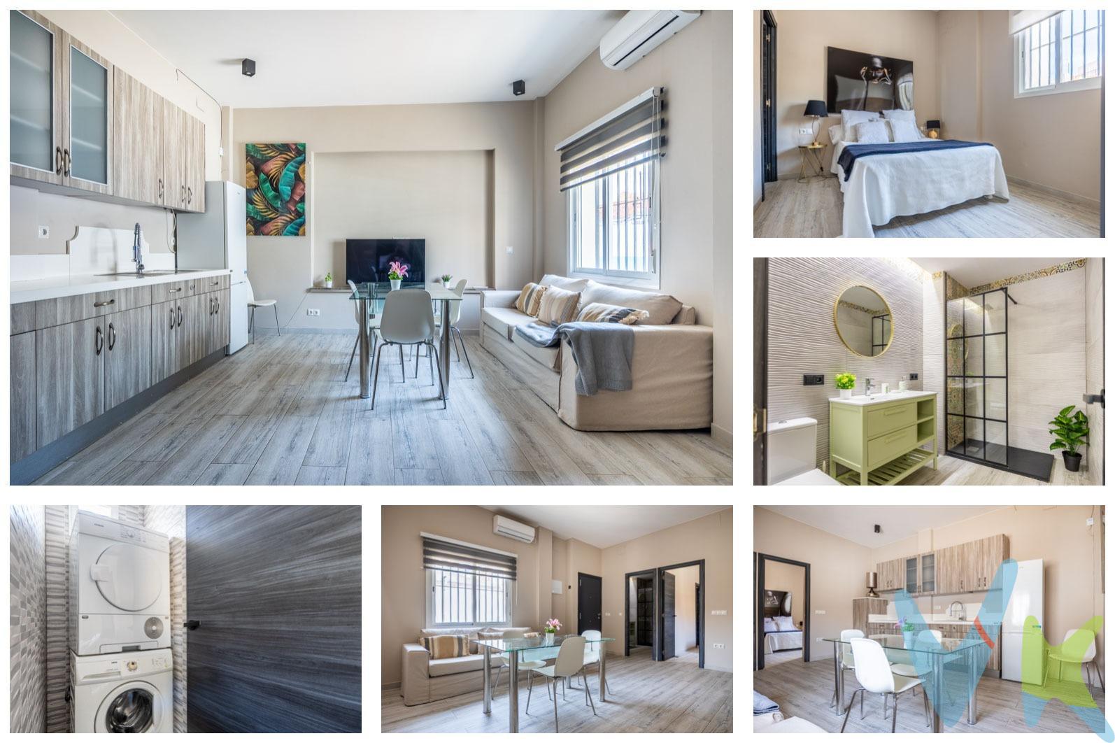 Venta de Piso de una habitación en Camas (Sevilla). Te presentamos este atractivo apartamento de un dormitorio, completamente reformado y amueblado, ubicado en zona muy cercana al centro  de Camas. Con una superficie construida de 43 m², esta propiedad es perfecta tanto para quienes buscan su primera vivienda como para inversores que desean capitalizar en la próspera zona urbana. La ubicación estratégica del inmueble te permite acceder fácilmente a servicios esenciales como colegios, farmacias y supermercados, garantizando comodidad en tu vida diaria. Además, cuenta con azotea transitable compartida; un espacio adicional ideal para disfrutar momentos al aire libre. No pierdas la oportunidad de hacerte con este acogedor hogar donde cada rincón ha sido diseñado pensando en tu confort. En cumplimiento de las obligaciones de información previstas Disp. final 3ª de la Ley 10/2025, de 28 de diciembre, de servicios de atención a la clientela y transparencia, así como en la normativa sectorial vigente, y RD 218/2005 de Inf. de la Junta de Andalucía, el precio indicado no incluye los gastos e impuestos inherentes a la adquisición, los cuales se desglosan estimados o con posibilidad de calcularlos a continuación; los gastos más ajustados serán dados en el D.I.A. en la visita a inmuebles, o antes. *Gastos de Notaría: La Minuta se calculará según al arancel notarial oficial: Anexo I, del Real Decreto 1426/1989, de 17 de noviembre. Enlace: notariared.com/calculadora-gastos-compra-vivienda/. *Gastos de Registro de la Propiedad: La inscripción se facturará según el arancel oficial: ANEXO I, del Real Decreto 1427/1989, de 17 de noviembre. Igual enlace anterior. *Gastos de Gestión (Gestoría): Los honorarios por la tramitación administrativa, liquidación de impuestos e inscripción registral ascienden de forma estimativa a [363 € aprox.] (IVA incluido), aunque depende de cada caso, y su dificultad. *Honorarios Agencia del Vendedor: incluidos en el PVP. *Honorarios Agencia del comprador: La agencia prestará los servicios de información, asesoramiento y acompañamiento previstos en el Encargo de Servicios y en el D.I.A. Si solicita servicios adicionales o personalizados, sus honorarios serán informados previamente, de forma individualizada y por escrito, conforme a la libertad de pactos y a la normativa vigente. *Si necesita Financiación, su banco le informará. *Impuesto sobre Transmisiones Patrimoniales (ITP): Se aplicará el tipo impositivo vigente en Andalucía (generalmente el 7%, sin perjuicio de tipos reducidos del 6%. 3,5%, etc, aplicables según las circunstancias personales del comprador o las características del inmueble). El impuesto se devenga sobre el superior entre: 1.- Valor de Referencia de Catastro; y 2.- Precio de venta. Puede calcular su situación personal en el portal oficial de la A.T. de Andalucía. enlace: juntadeandalucia.es/organismos/economiahaciendayfondoseuropeos/areas/tributos-juego/tributos/paginas/impuestos-cedidos-transmisiones.html