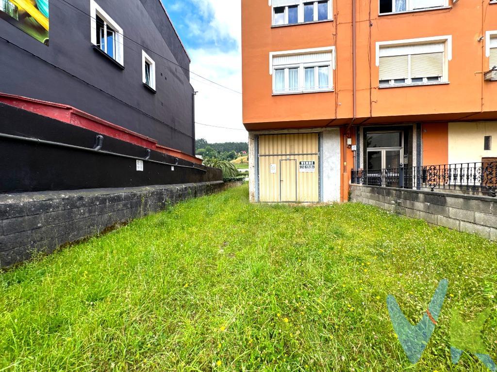 Local comercial cerca del centro de los Corrales en Calle 1ª de Mayo, son dos locales que están unidos, uno de 58 y otro de 41 m2 , ideal para un negocio, almacén o garaje. Tiene una parcela alrededor de 91 m2. Con acceso desde la carretera. Cerca de todos los servicios, tanto tiendas, gimnasio, cerca de la localización del mercado semanal de Los Corrales de Buelna. A dos minutos del acceso a la autovía A-67. . Gastos de la transacción: . Compra sujeta al Impuesto de Transmisiones Patrimoniales. EL adquiriente se hará cargo del coste de la escritura y su inscripción en el Registro de la propiedad. 
